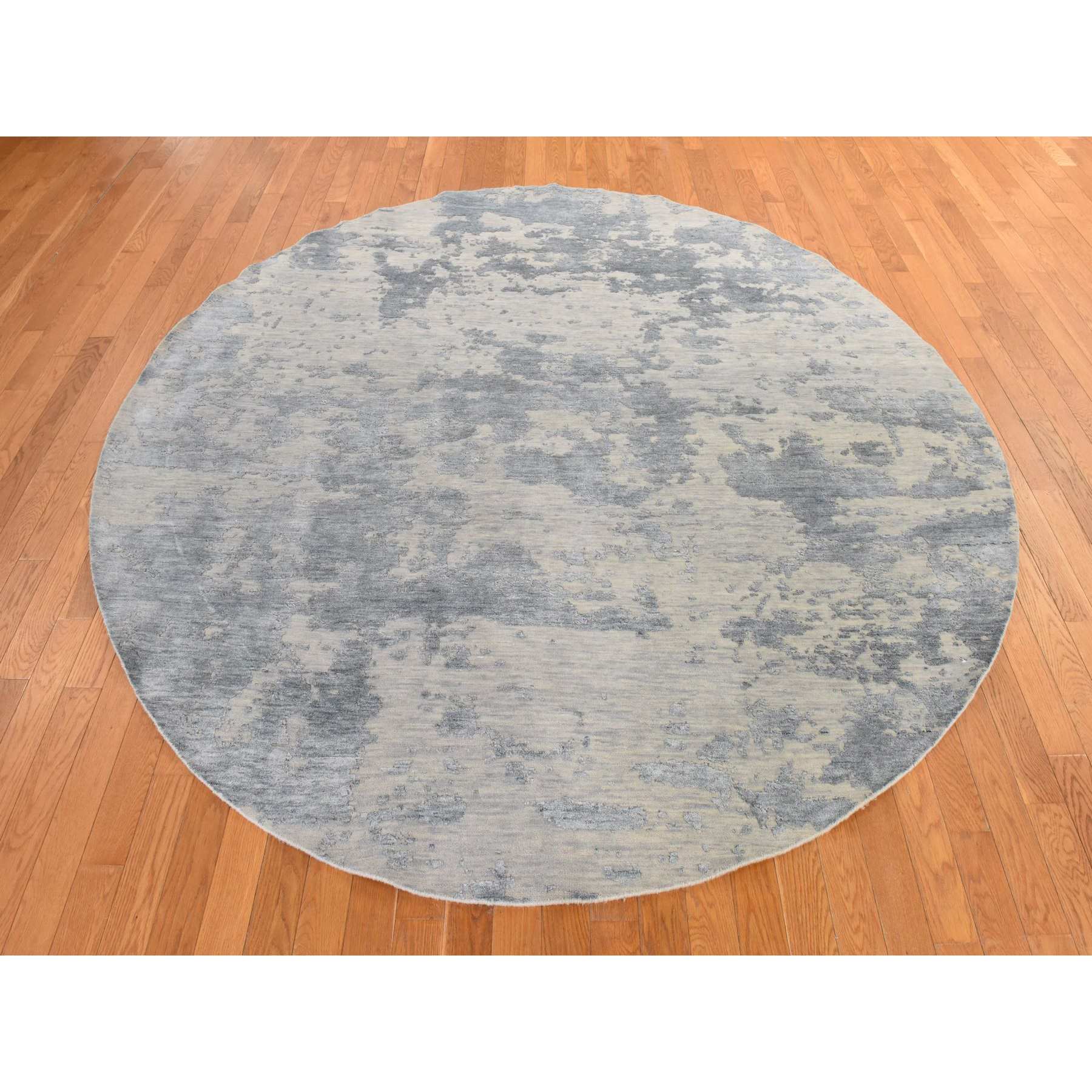 Modern-and-Contemporary-Hand-Knotted-Rug-394295