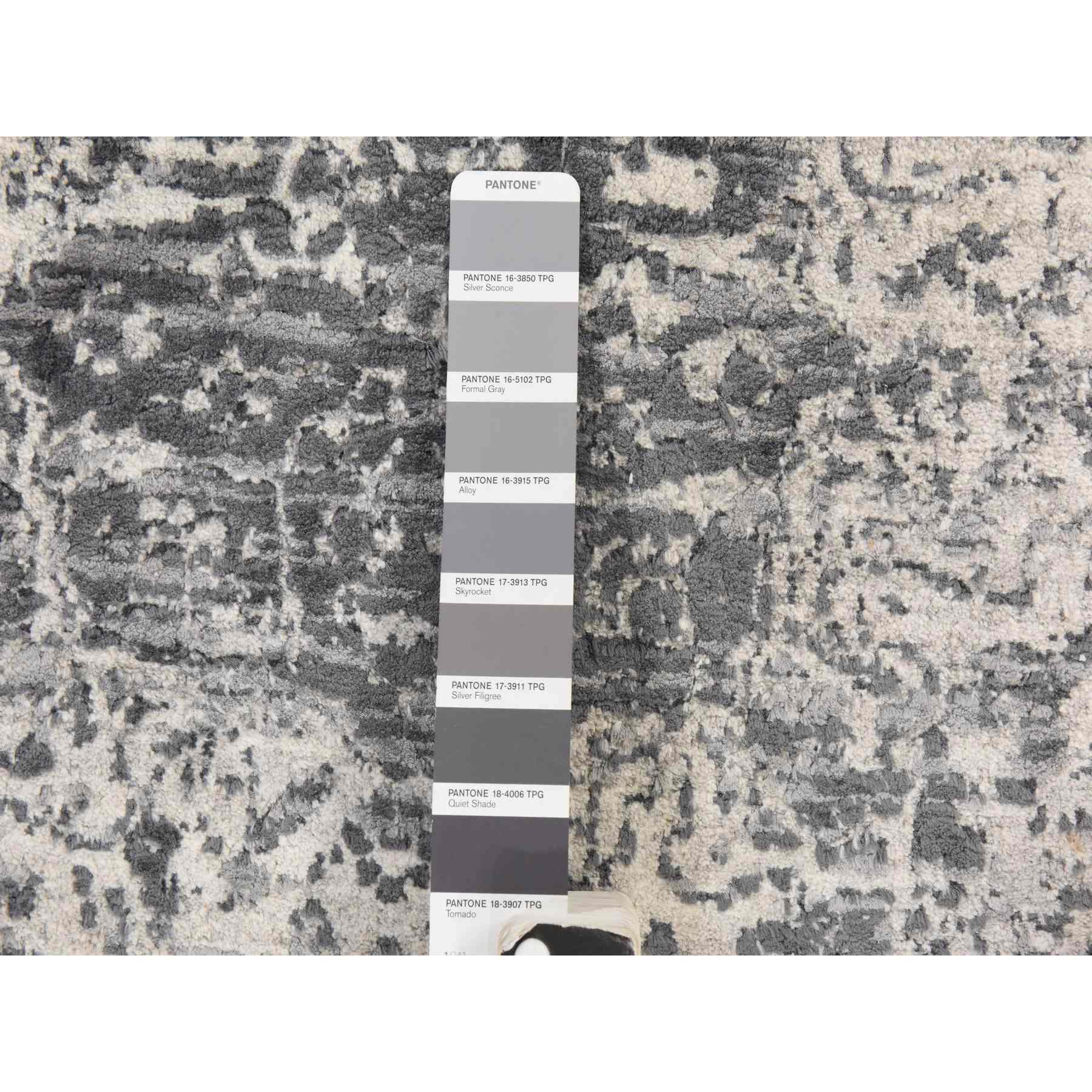 Modern-and-Contemporary-Hand-Knotted-Rug-394320