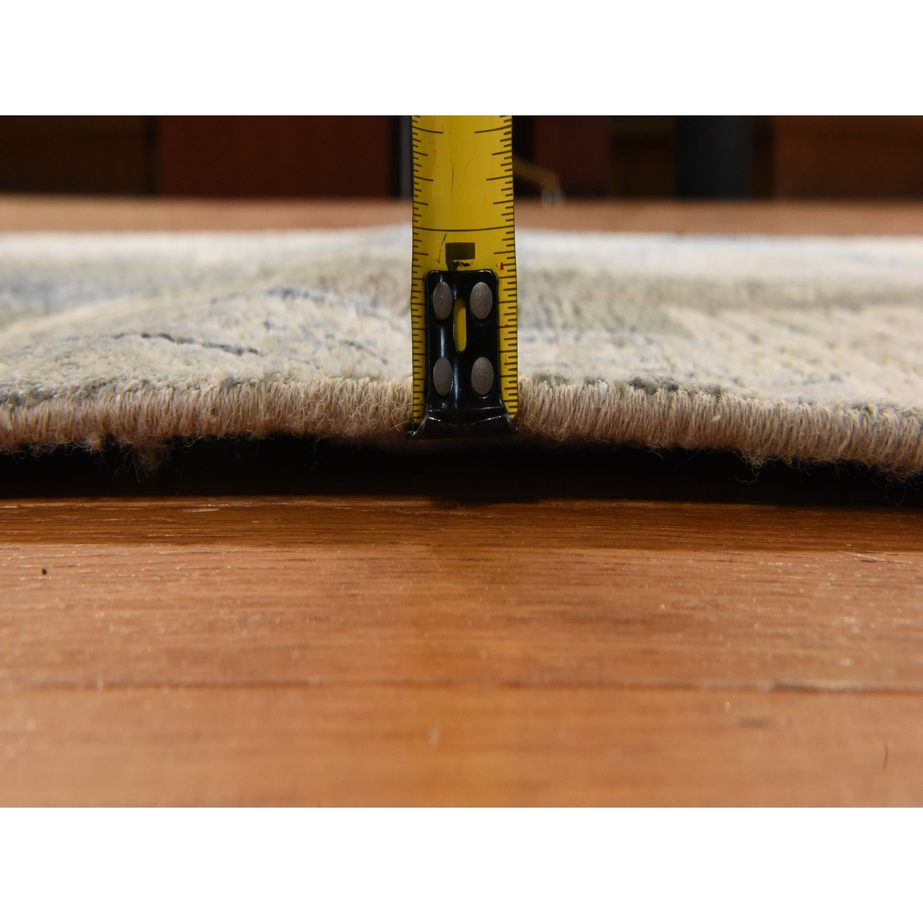Modern-and-Contemporary-Hand-Knotted-Rug-394370