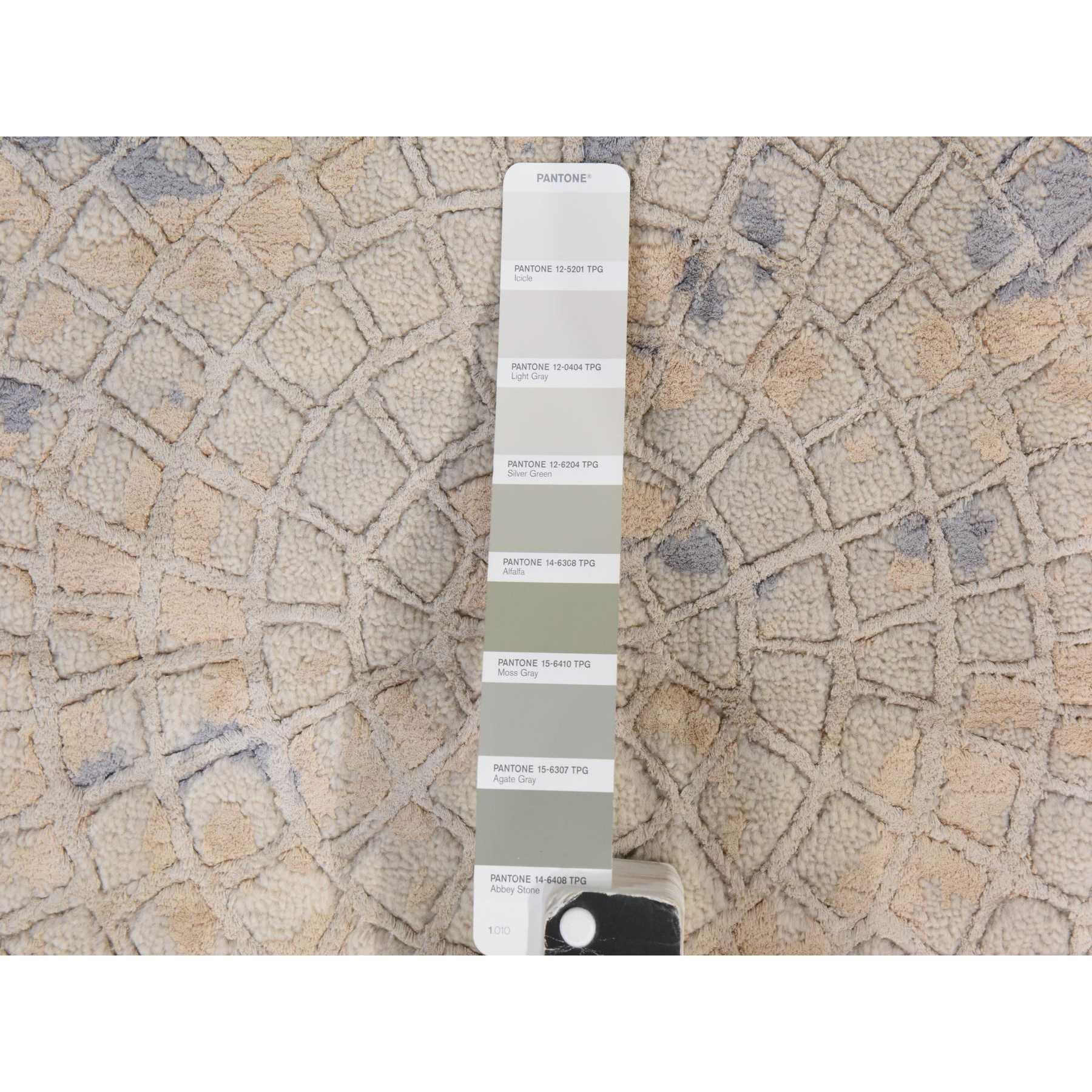 Modern-and-Contemporary-Hand-Knotted-Rug-394430