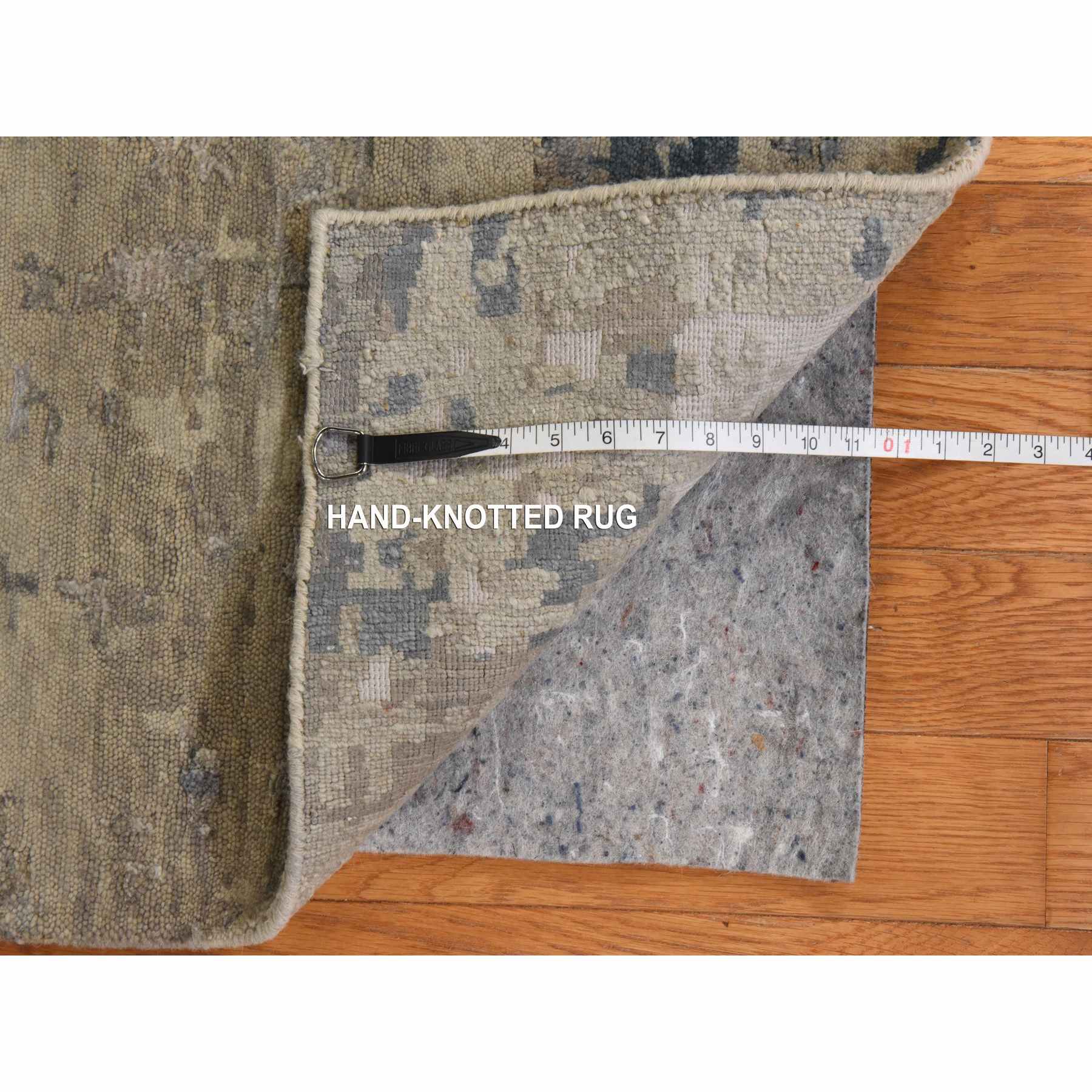 Modern-and-Contemporary-Hand-Knotted-Rug-394480