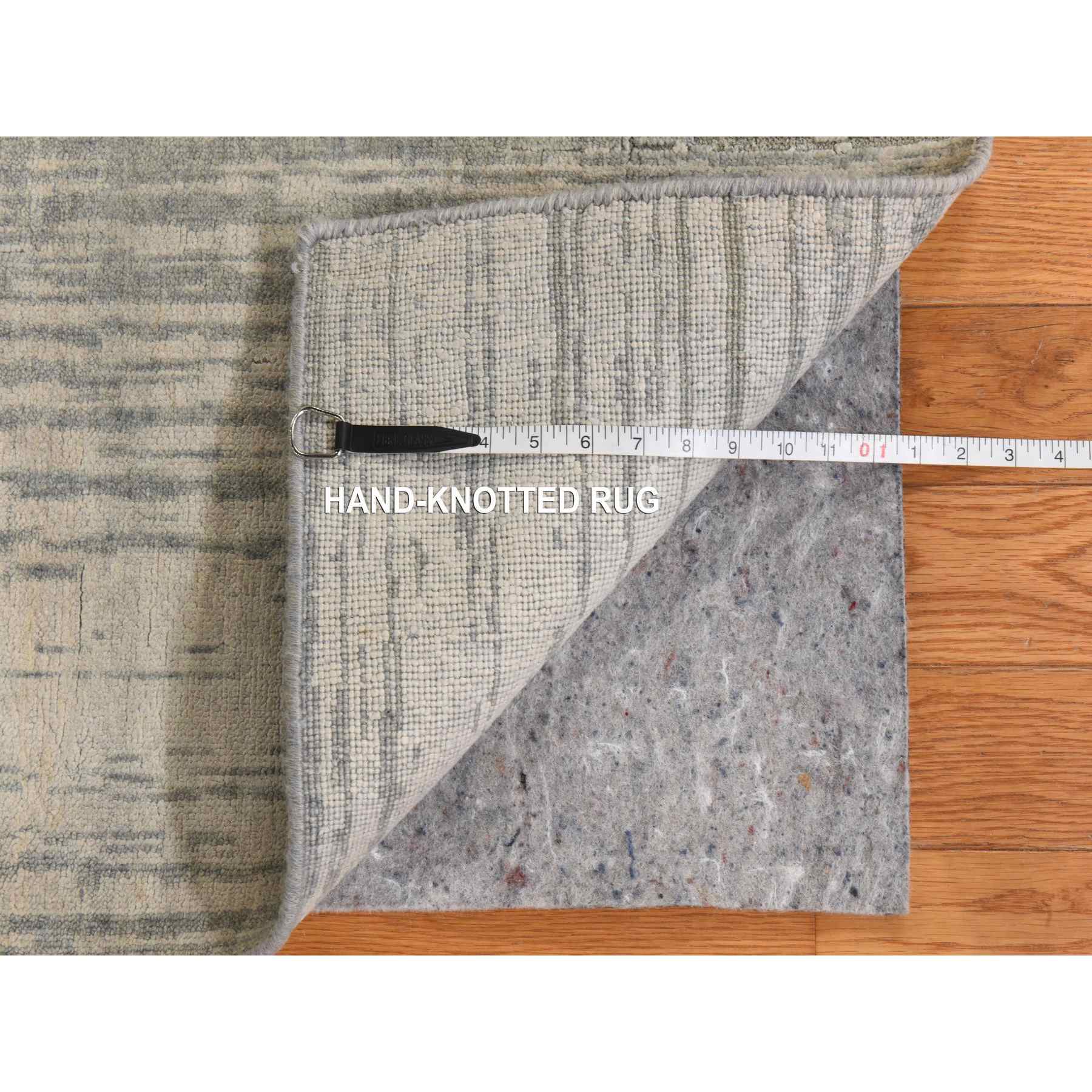 Modern-and-Contemporary-Hand-Knotted-Rug-394490