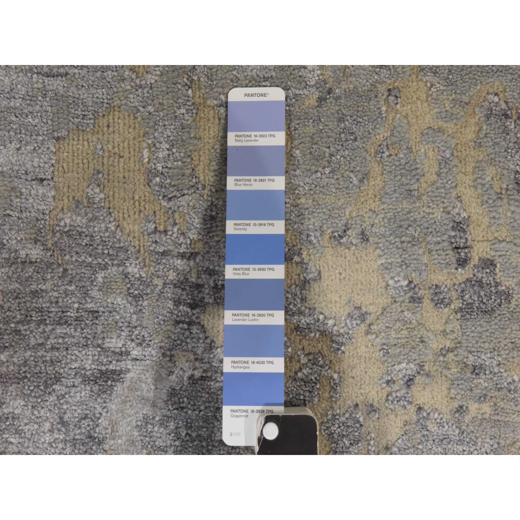 Modern-and-Contemporary-Hand-Knotted-Rug-394805