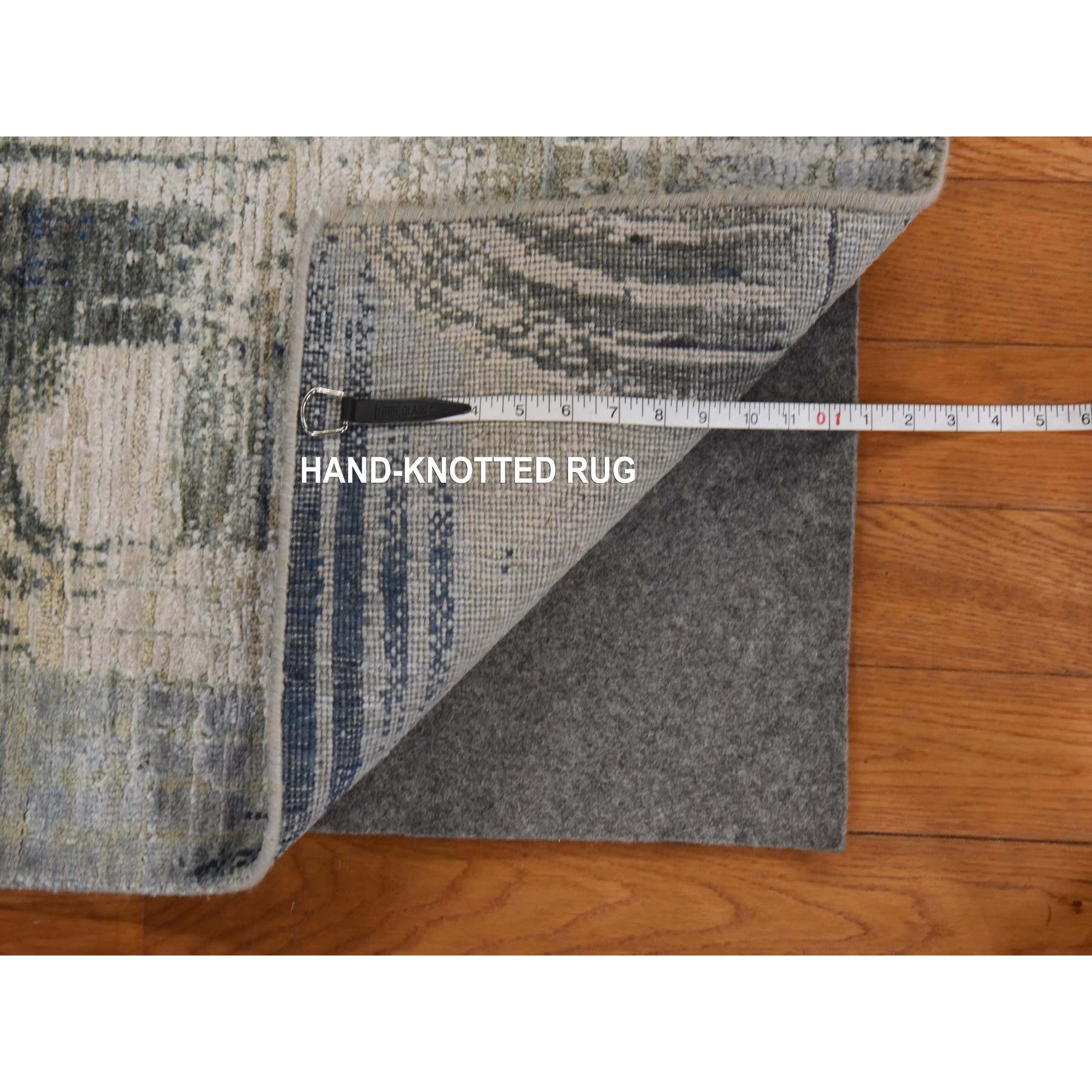 Modern-and-Contemporary-Hand-Knotted-Rug-394830