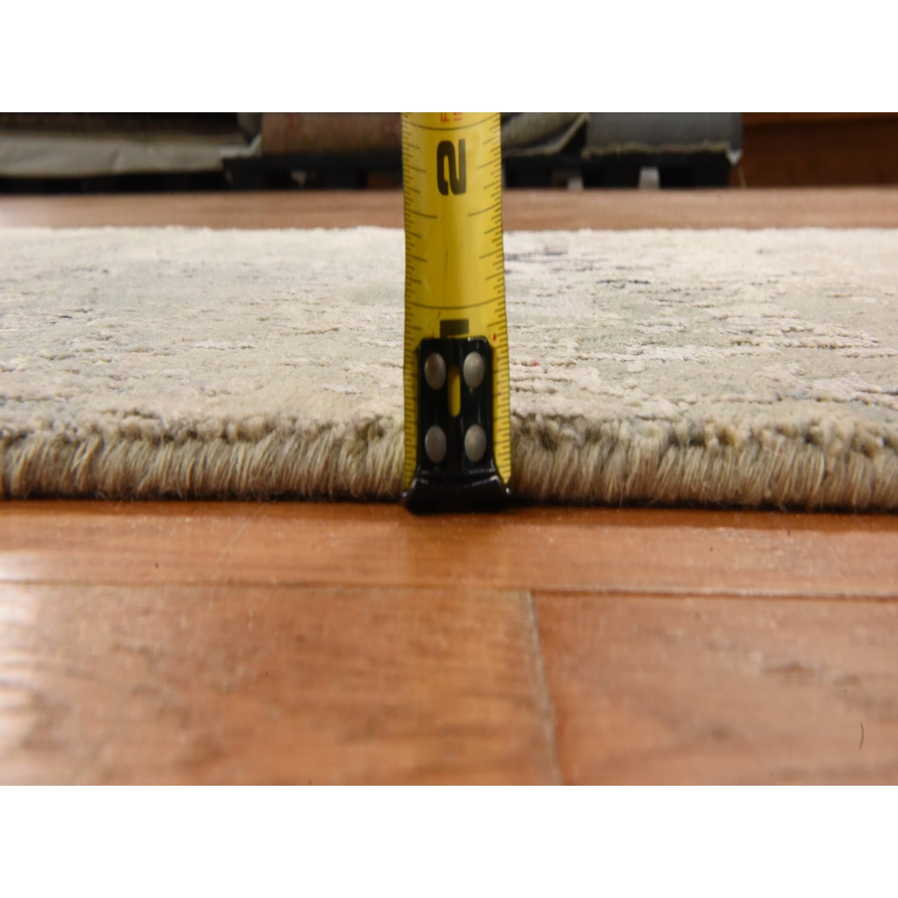 Modern-and-Contemporary-Hand-Knotted-Rug-394905