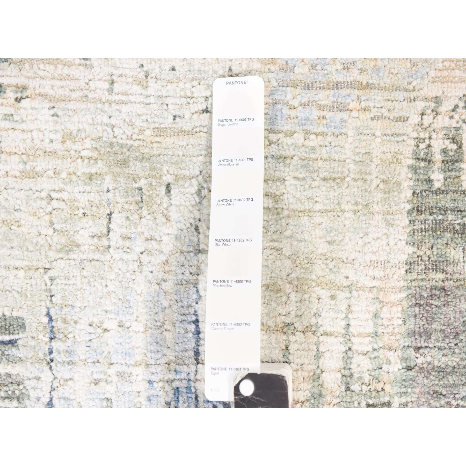 Modern-and-Contemporary-Hand-Knotted-Rug-394920