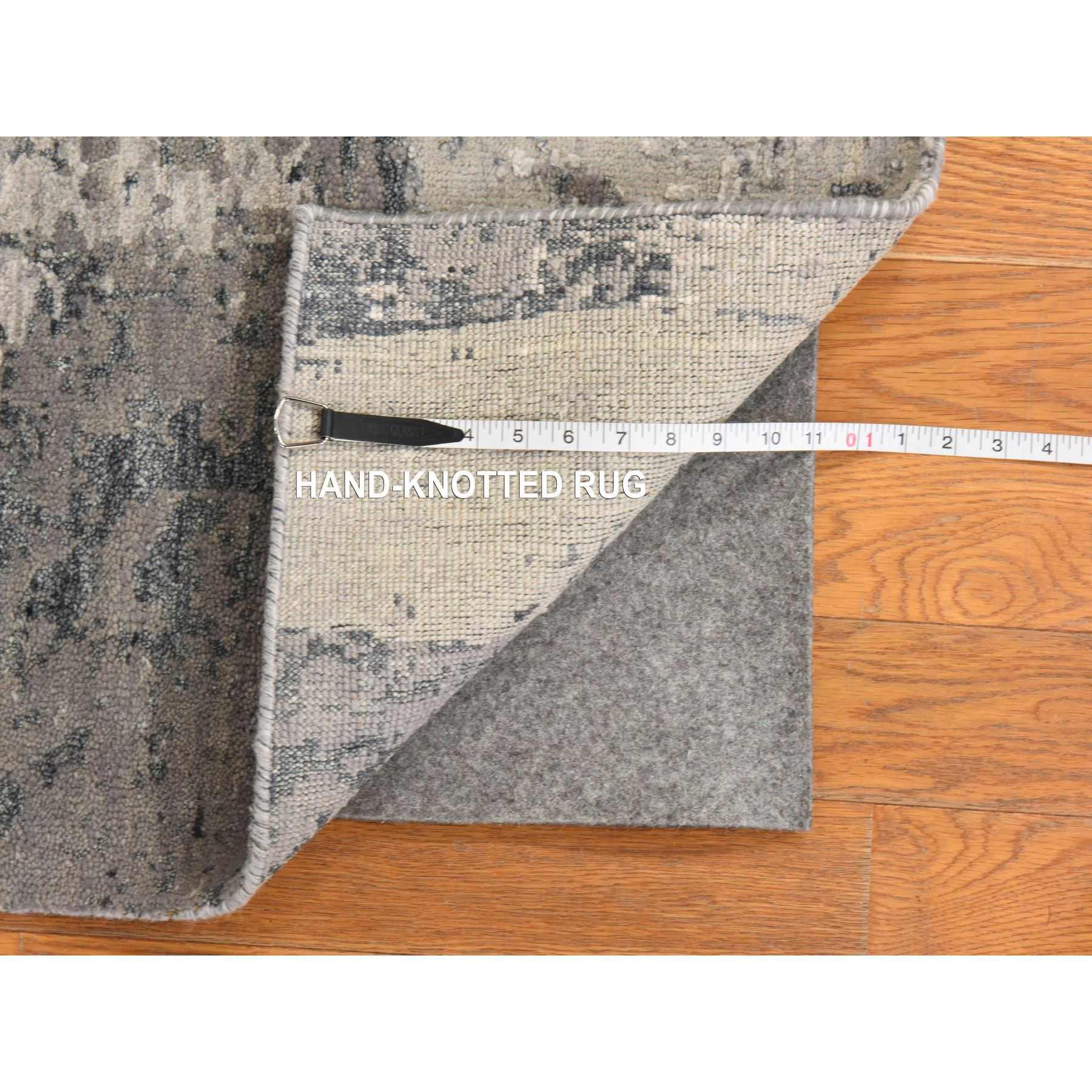Modern-and-Contemporary-Hand-Knotted-Rug-394960