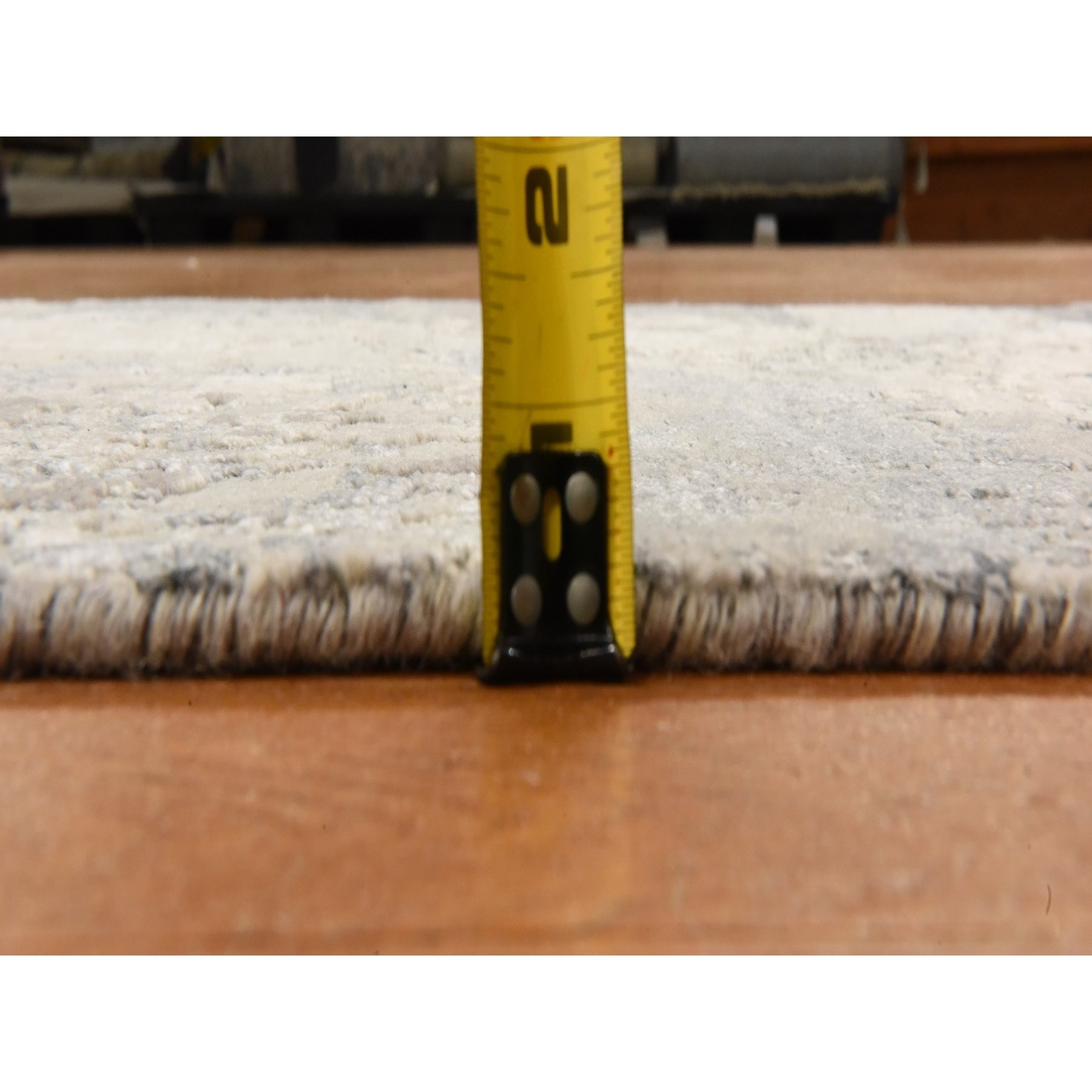 Modern-and-Contemporary-Hand-Knotted-Rug-394960