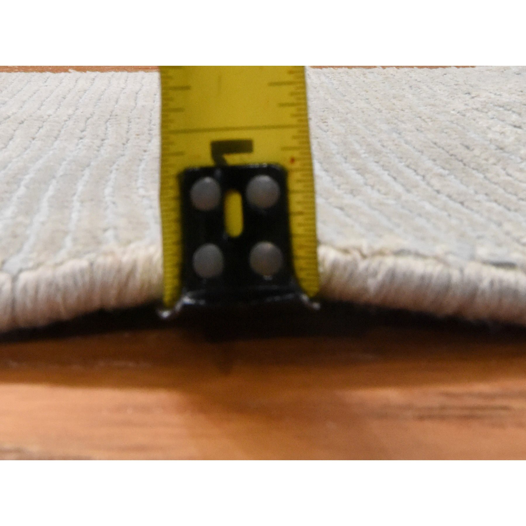 Modern-and-Contemporary-Hand-Loomed-Rug-393320