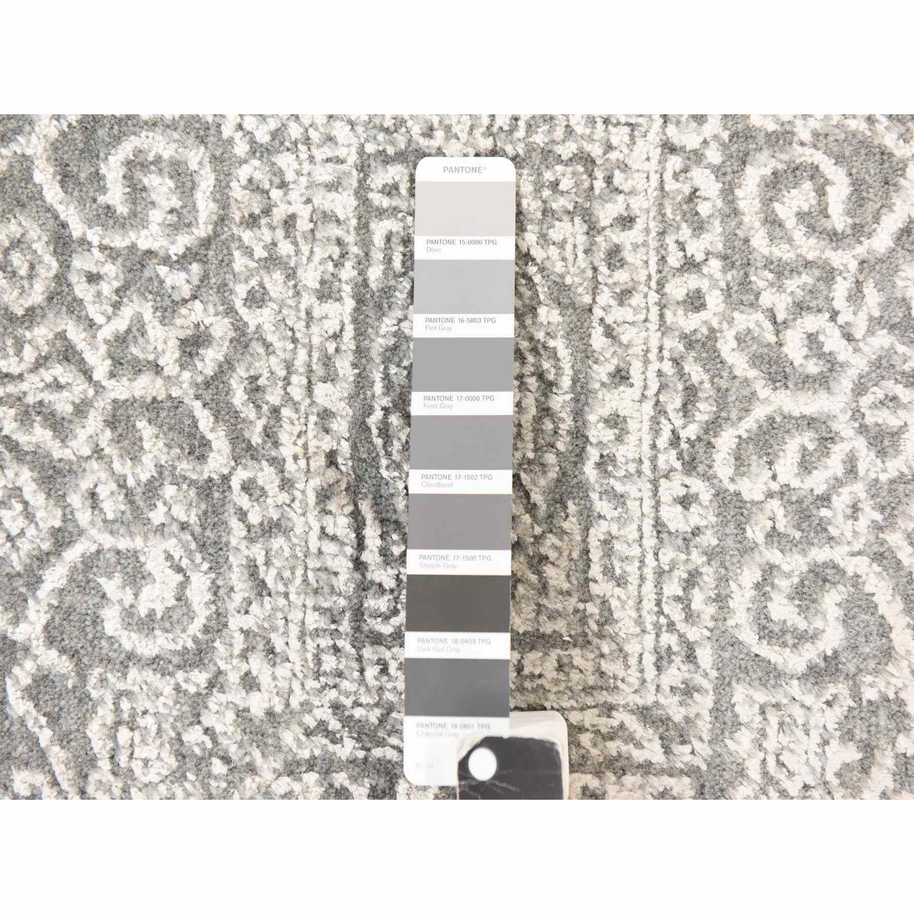 Modern-and-Contemporary-Hand-Loomed-Rug-393725