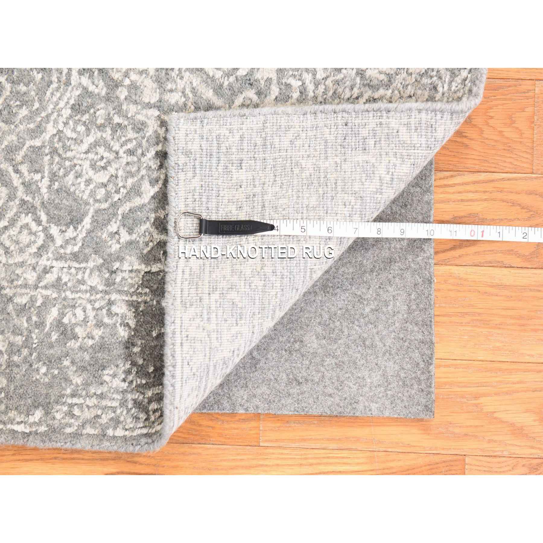 Modern-and-Contemporary-Hand-Loomed-Rug-393725