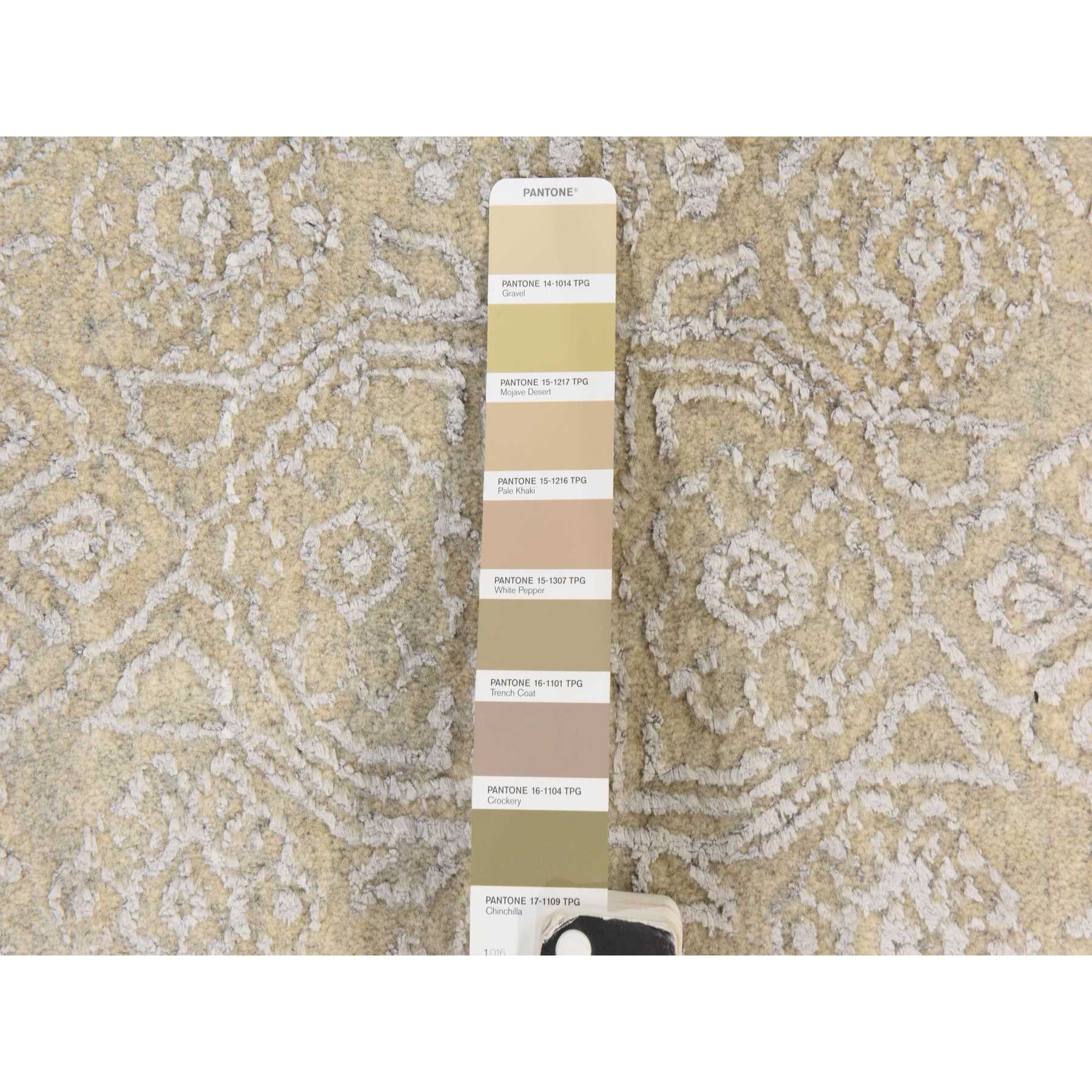 Modern-and-Contemporary-Hand-Loomed-Rug-394255