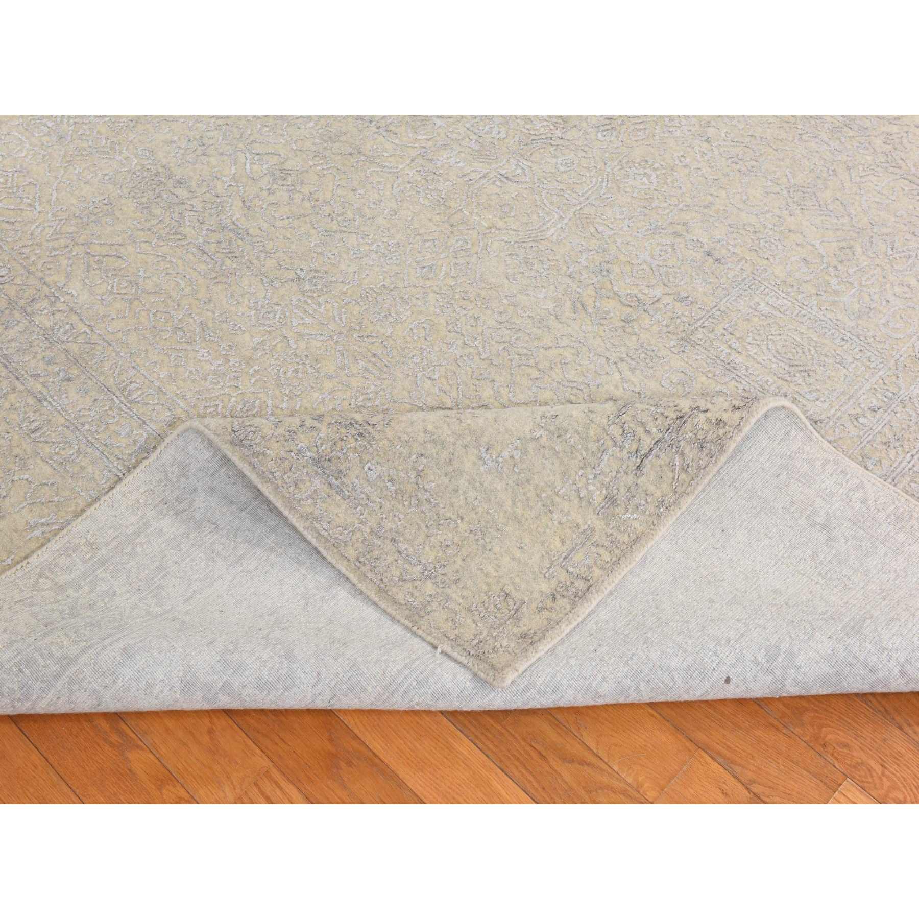 Modern-and-Contemporary-Hand-Loomed-Rug-394255