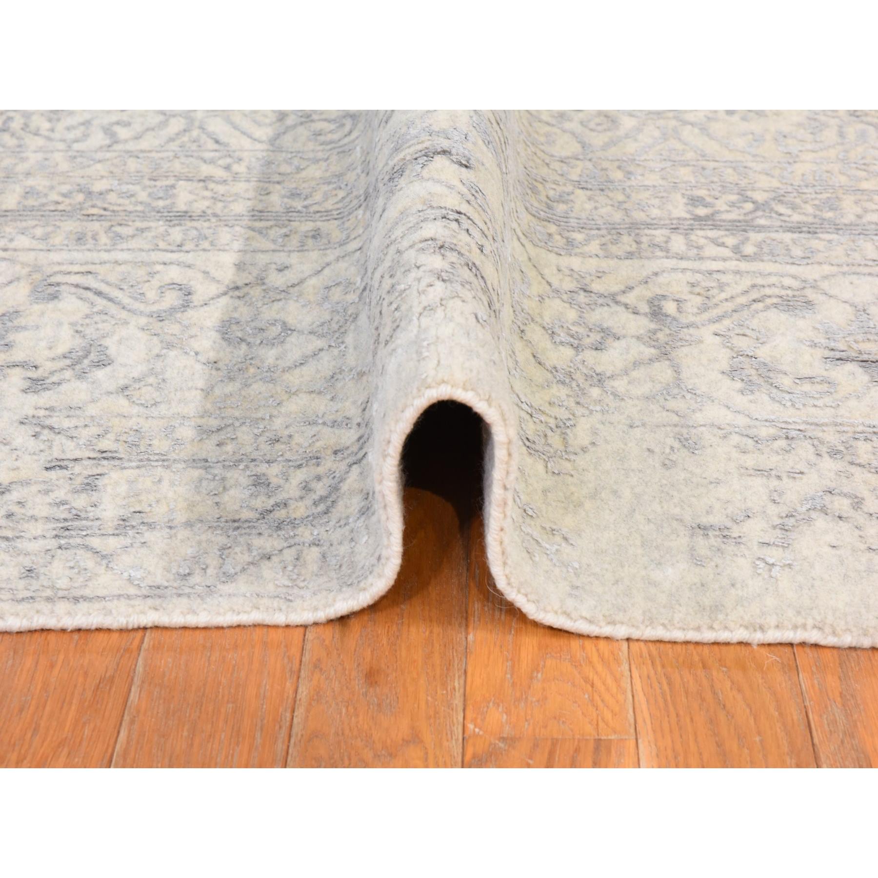 Modern-and-Contemporary-Hand-Loomed-Rug-394255