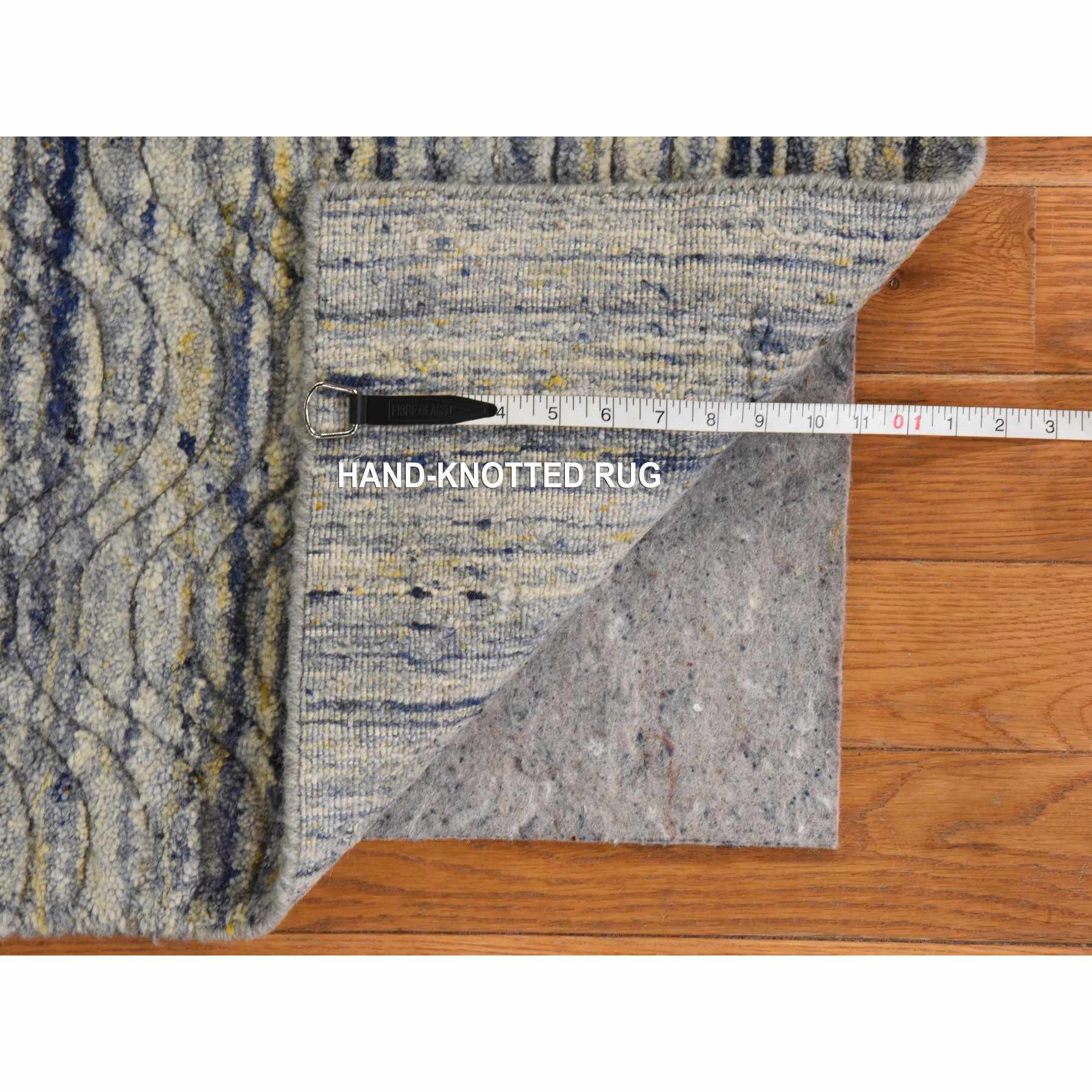 Modern-and-Contemporary-Hand-Loomed-Rug-394435