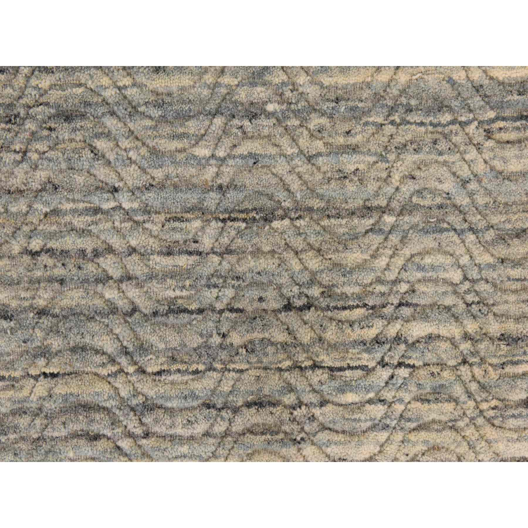 Modern-and-Contemporary-Hand-Loomed-Rug-394470