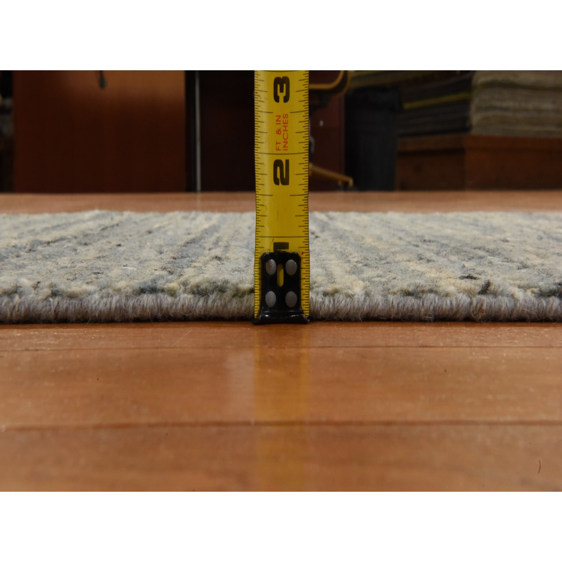 Modern-and-Contemporary-Hand-Loomed-Rug-394780