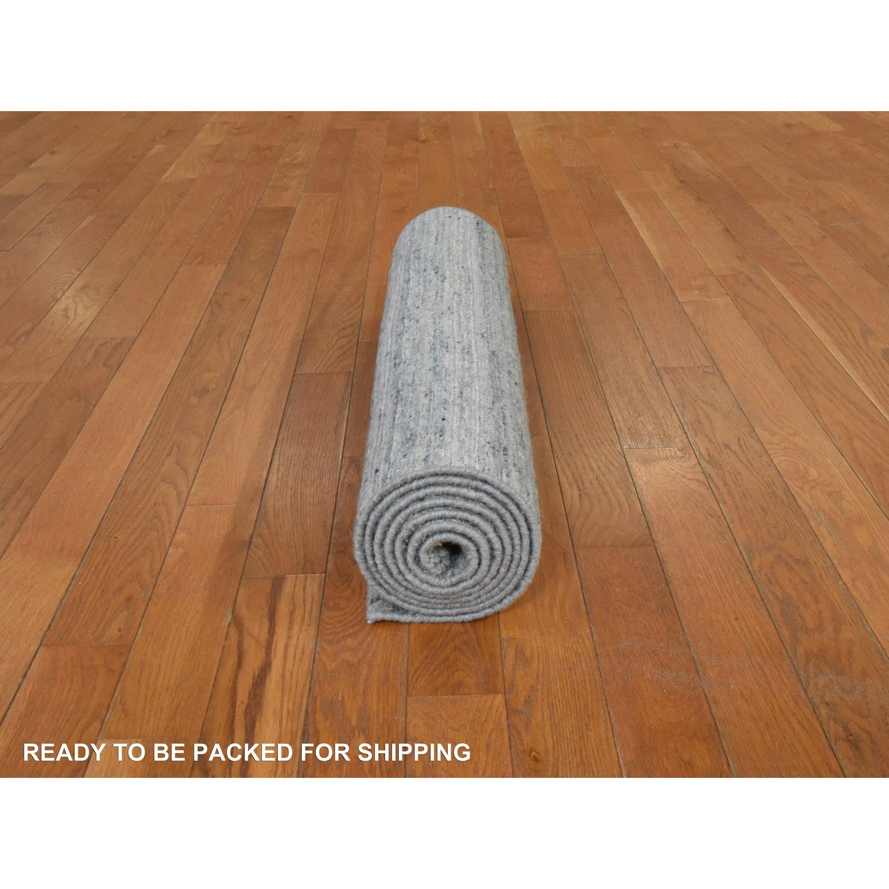 Modern-and-Contemporary-Hand-Loomed-Rug-394850
