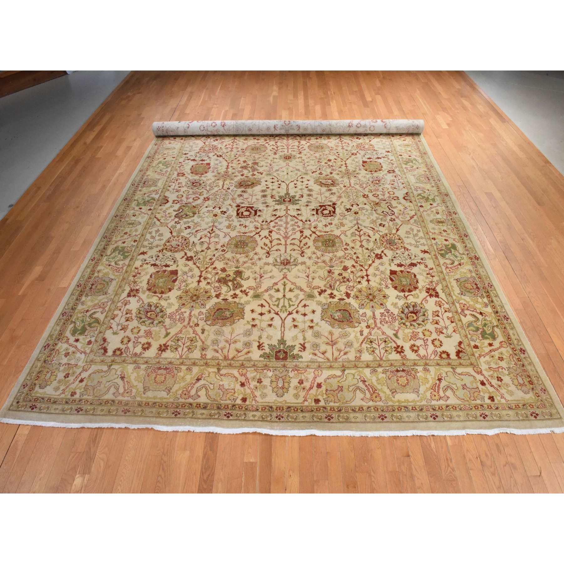 Oushak-And-Peshawar-Hand-Knotted-Rug-393130