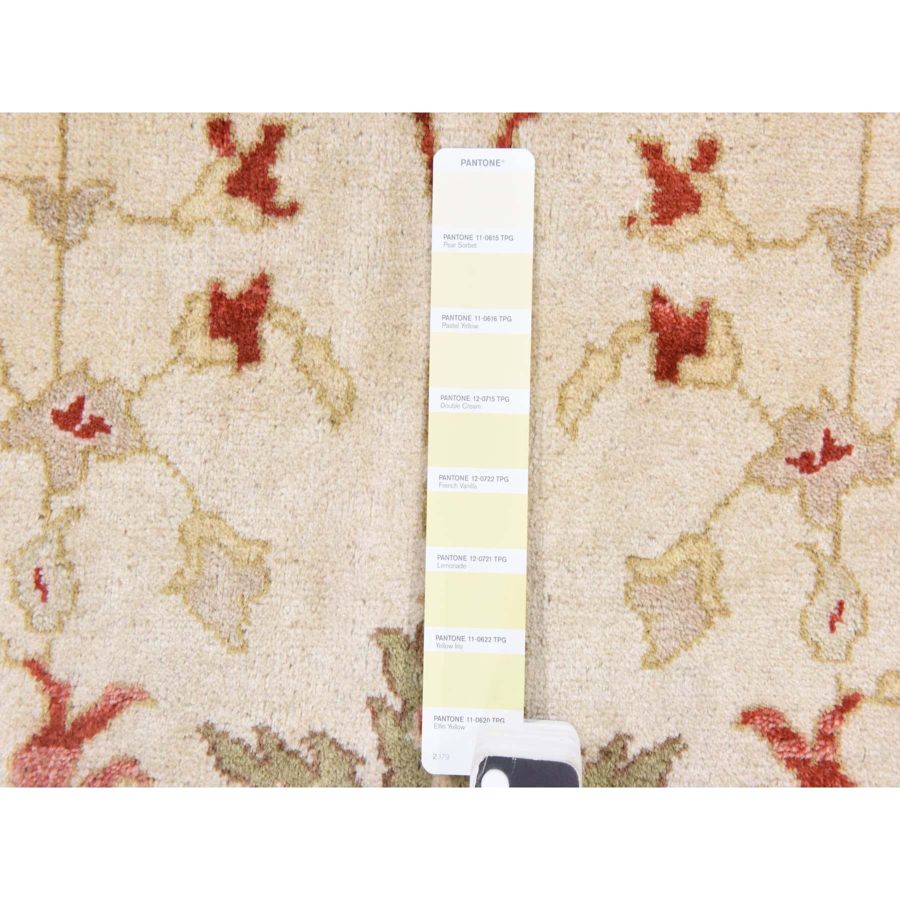 Oushak-And-Peshawar-Hand-Knotted-Rug-393130