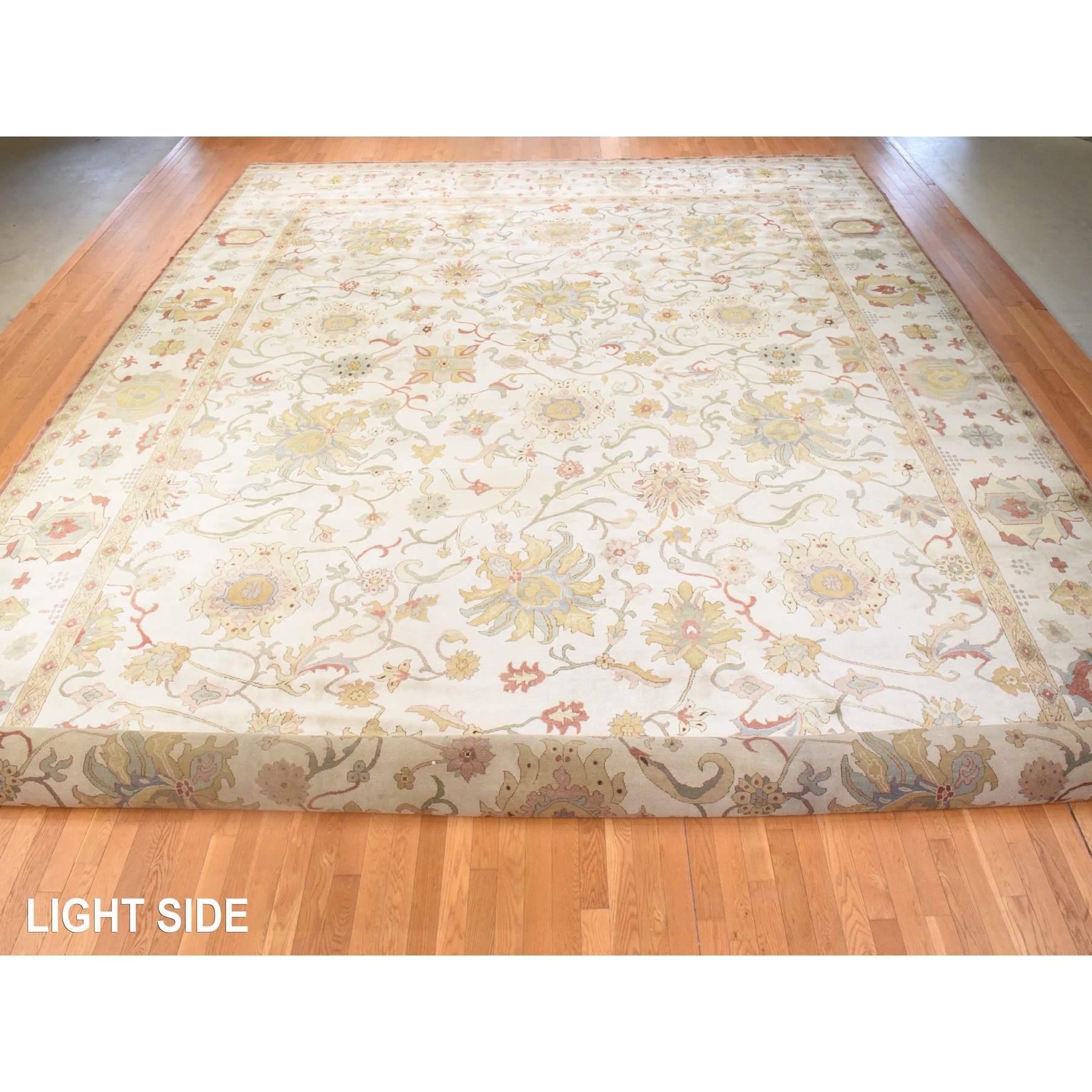 Oushak-And-Peshawar-Hand-Knotted-Rug-393290