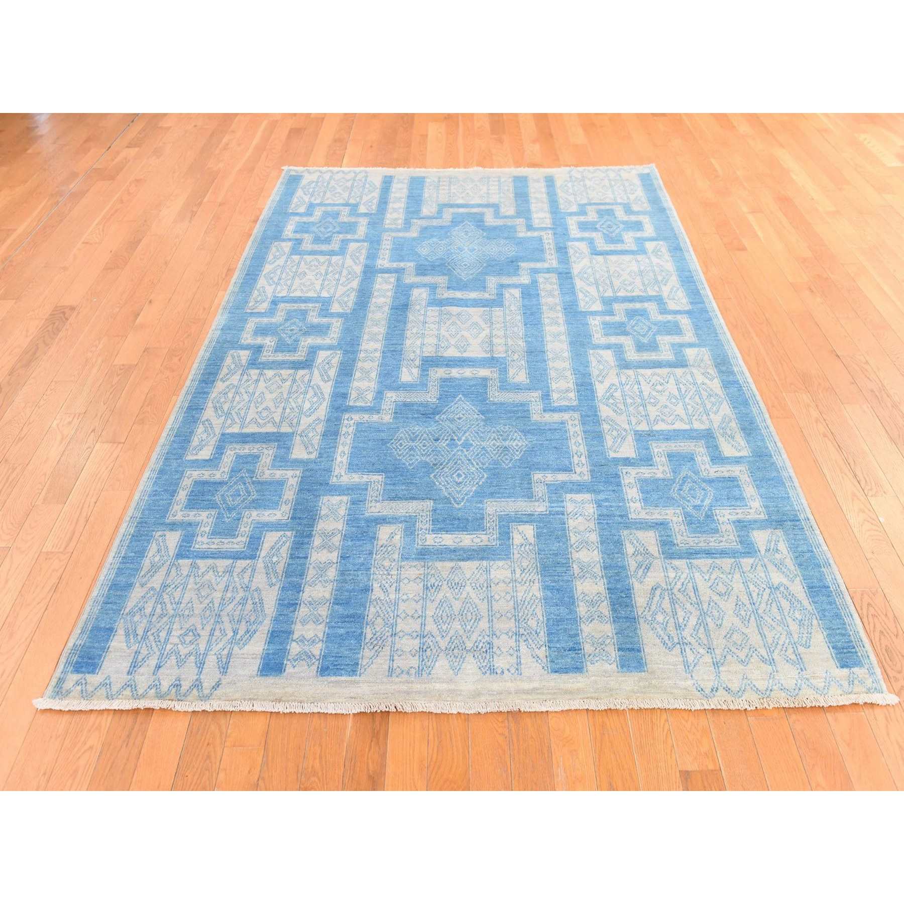 Oushak-And-Peshawar-Hand-Knotted-Rug-393425