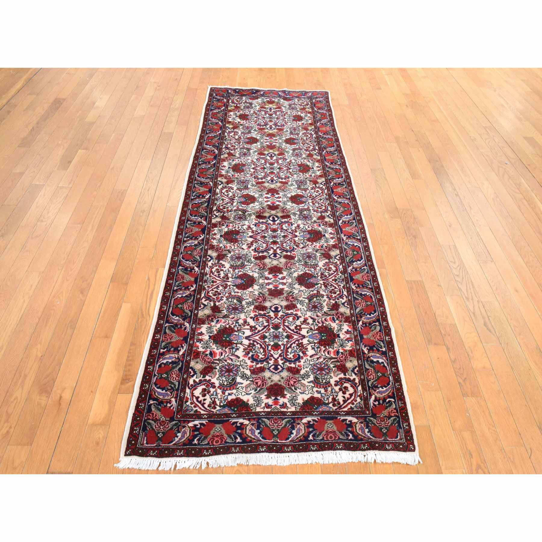 Persian-Hand-Knotted-Rug-392660