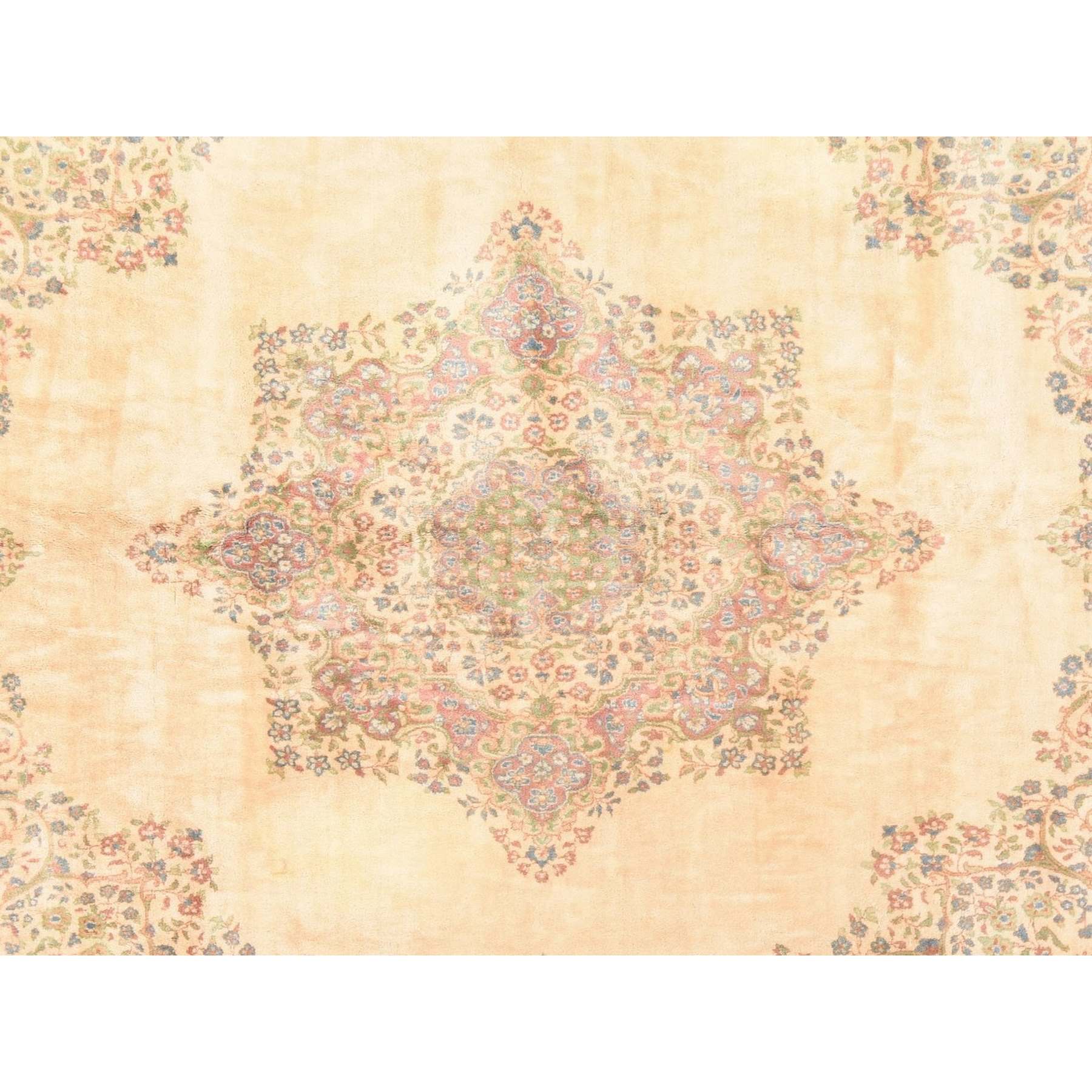 Persian-Hand-Knotted-Rug-392840