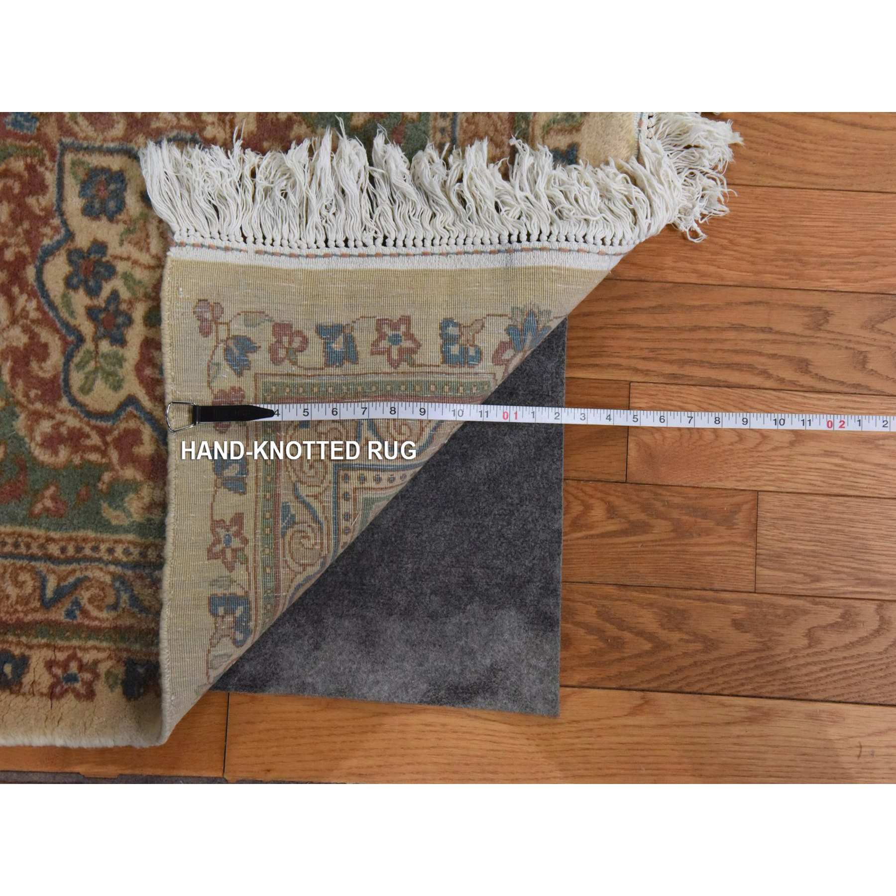 Persian-Hand-Knotted-Rug-392840