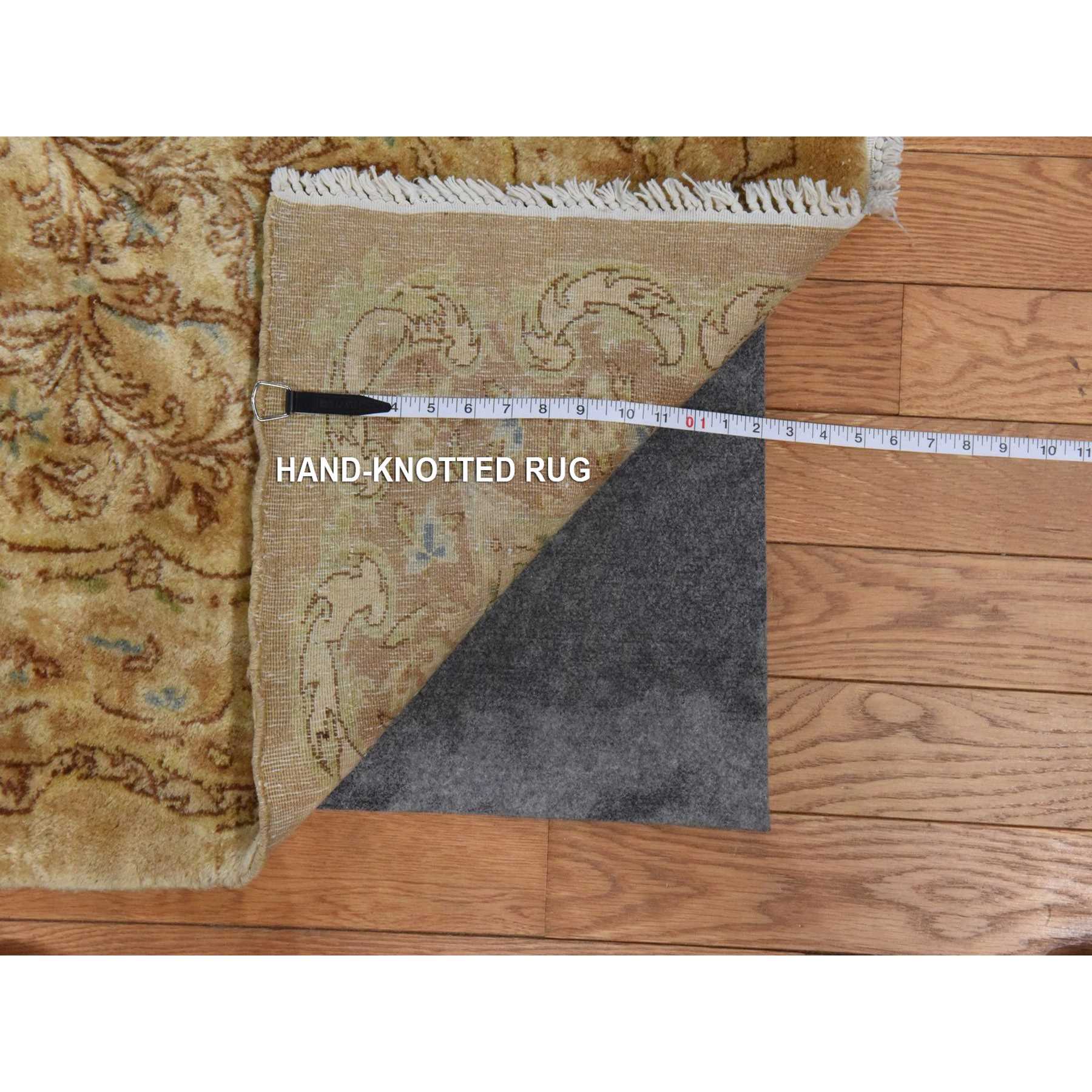 Persian-Hand-Knotted-Rug-392845