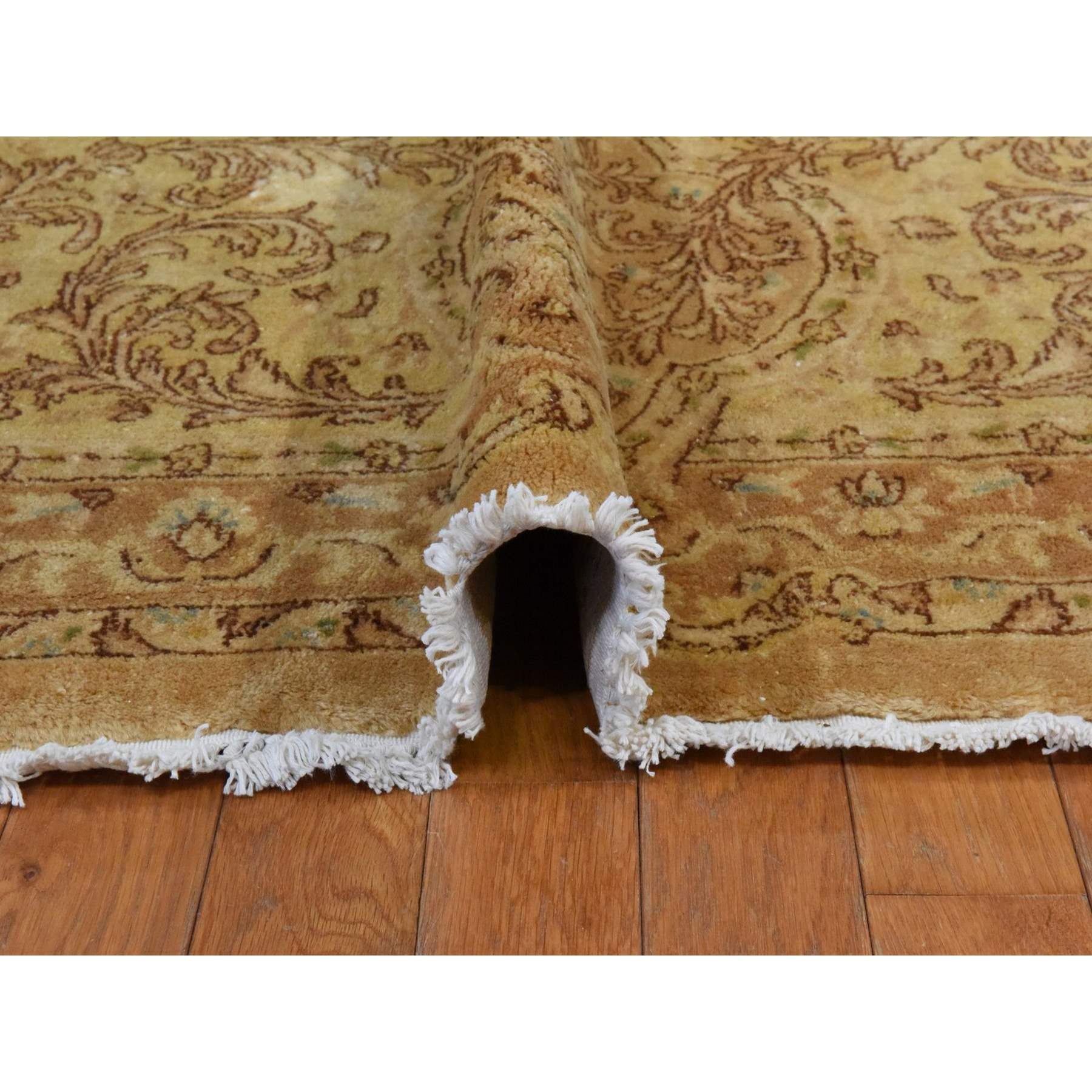Persian-Hand-Knotted-Rug-392845