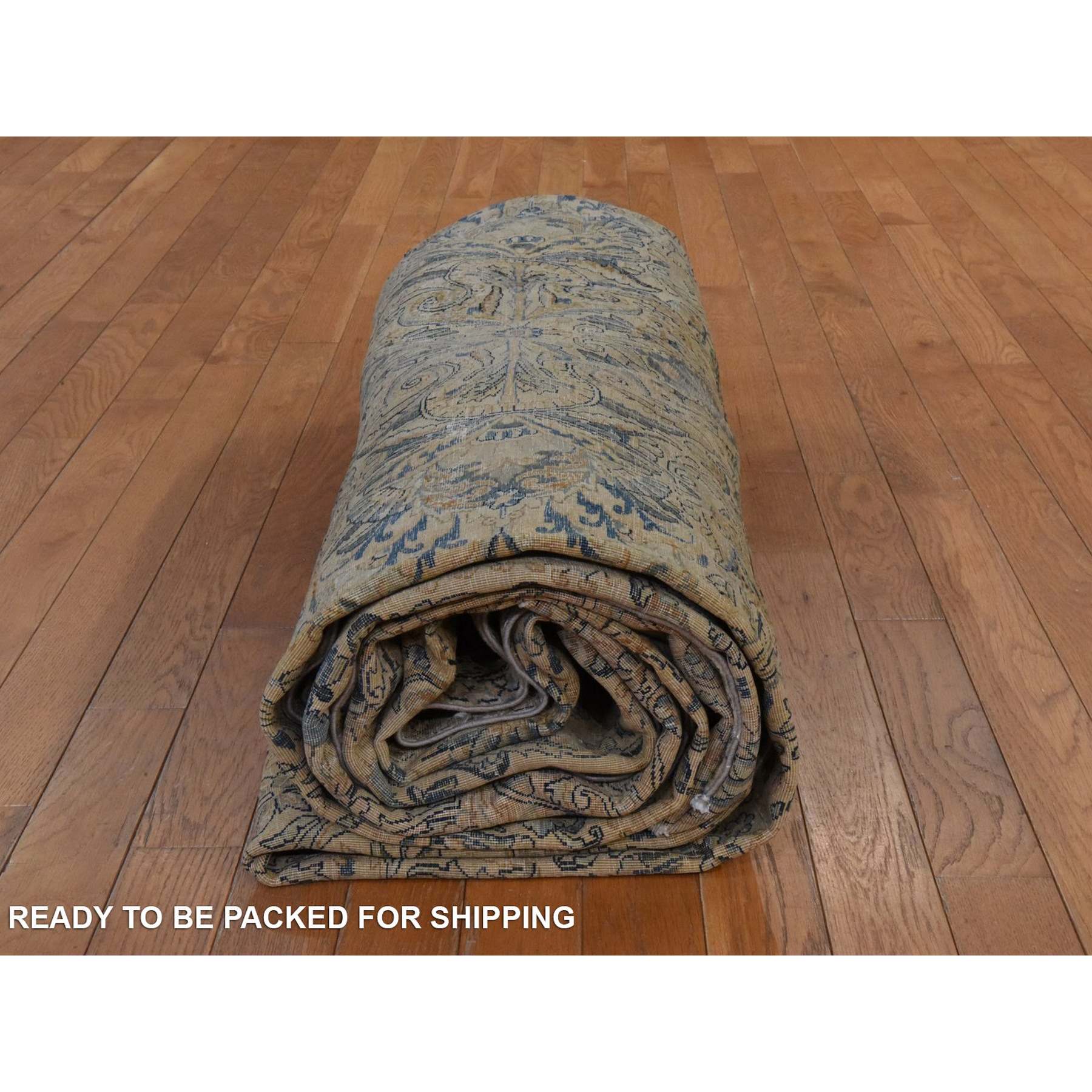 Persian-Hand-Knotted-Rug-392855