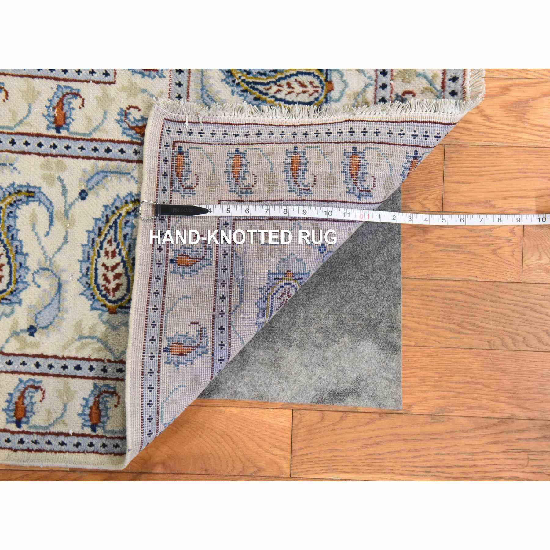 Persian-Hand-Knotted-Rug-393035