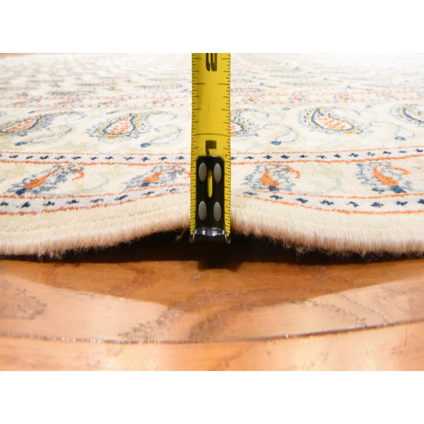 Persian-Hand-Knotted-Rug-393035