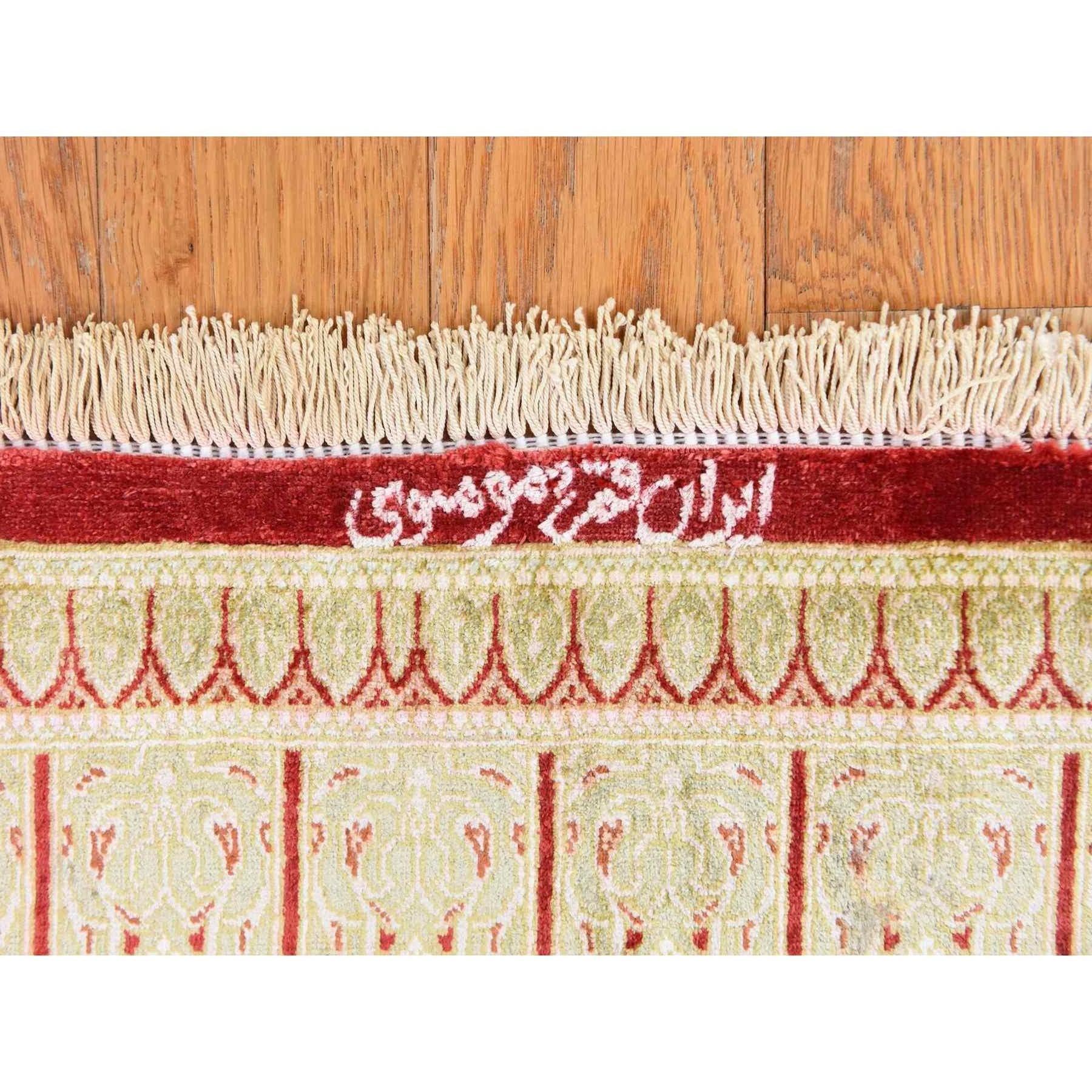 Persian-Hand-Knotted-Rug-393560