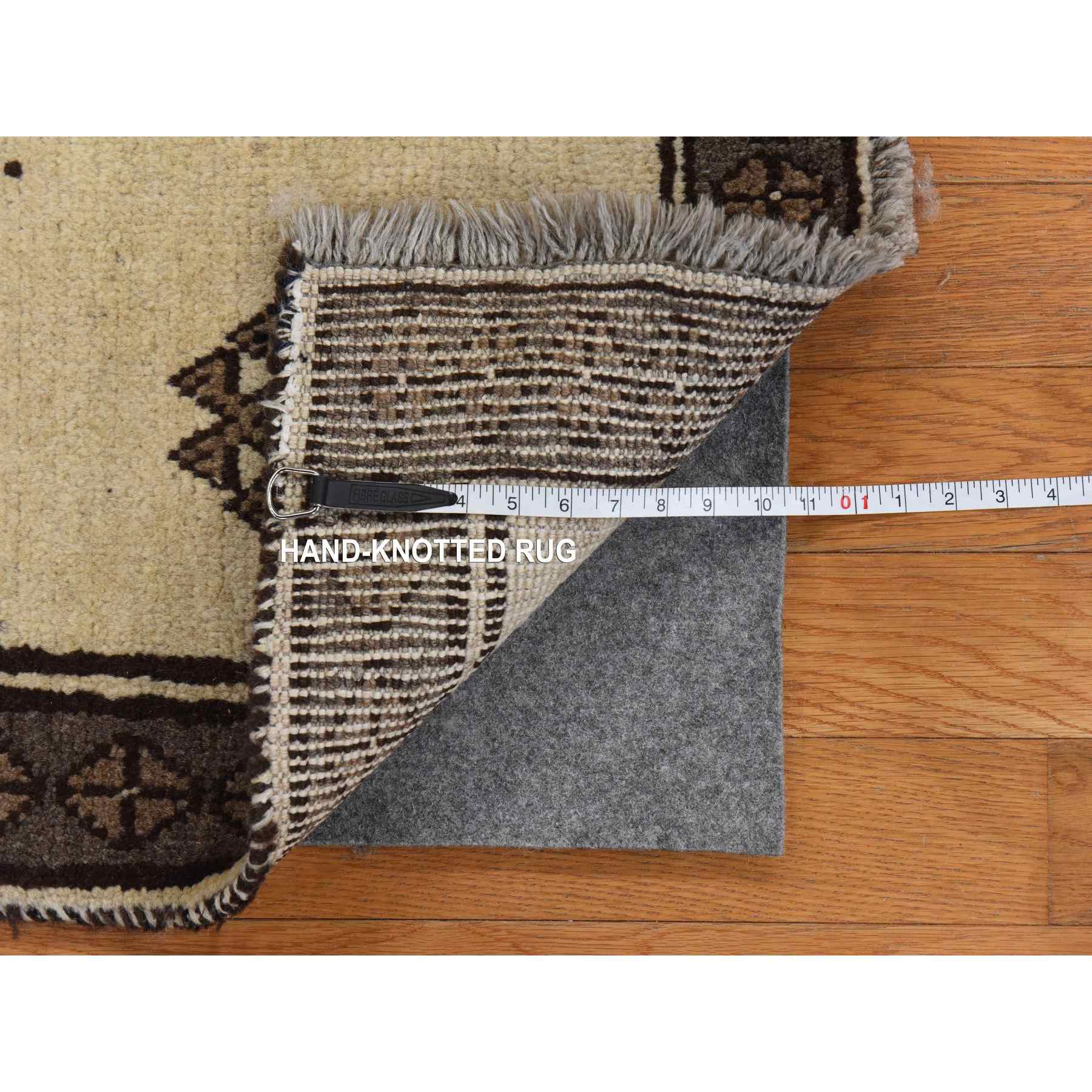 Persian-Hand-Knotted-Rug-393940