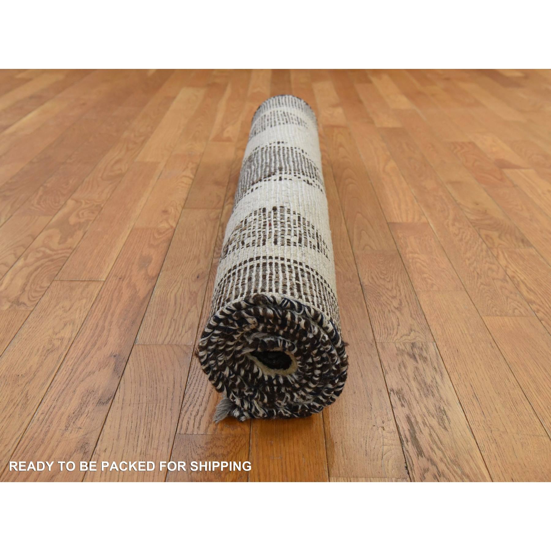 Persian-Hand-Knotted-Rug-393940