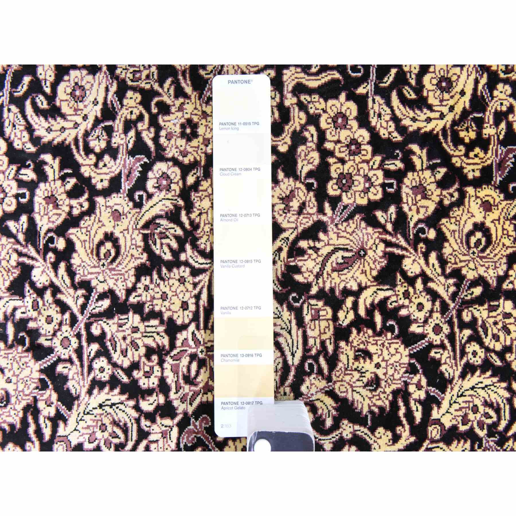 Silk-Hand-Knotted-Rug-392765