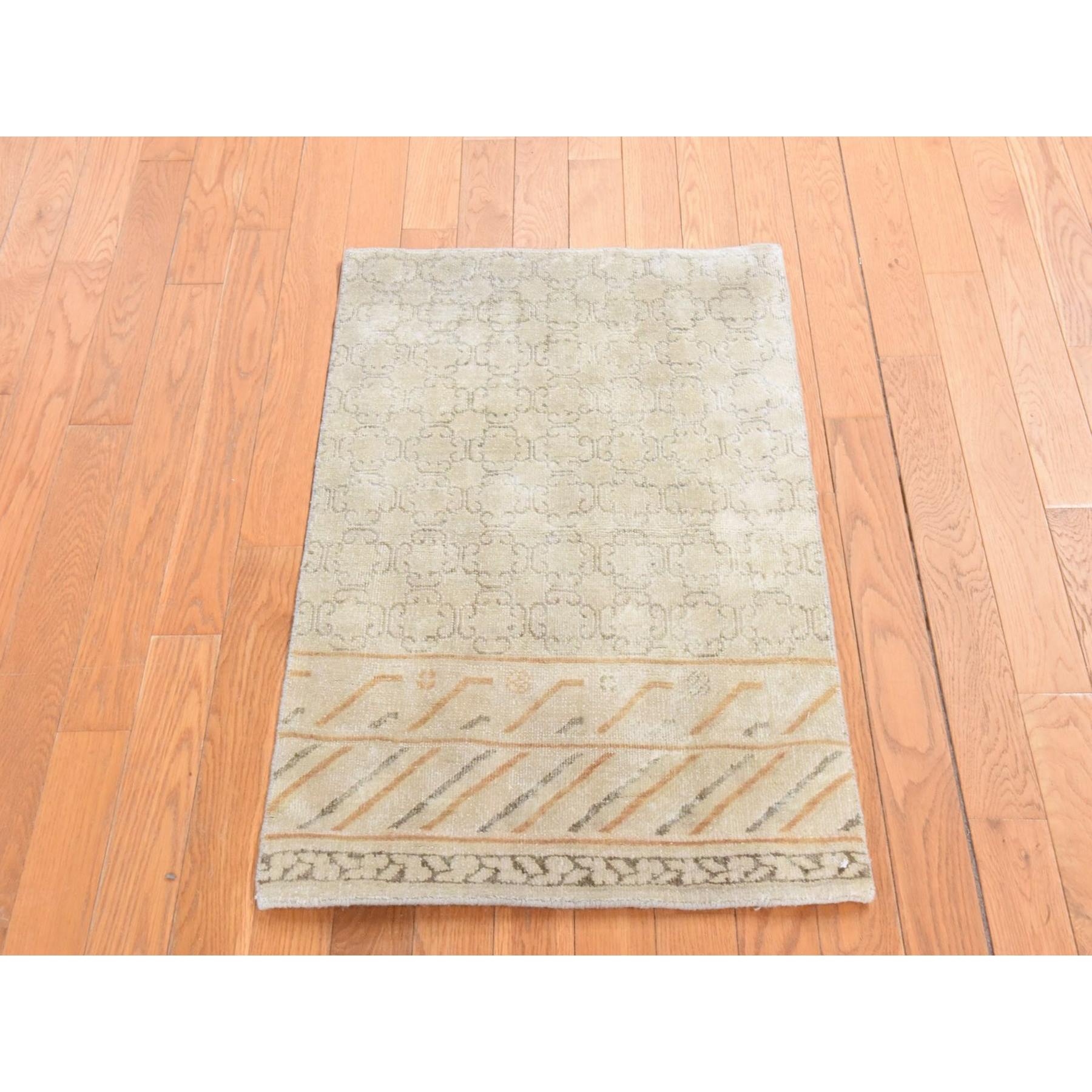 Silk-Hand-Knotted-Rug-393235