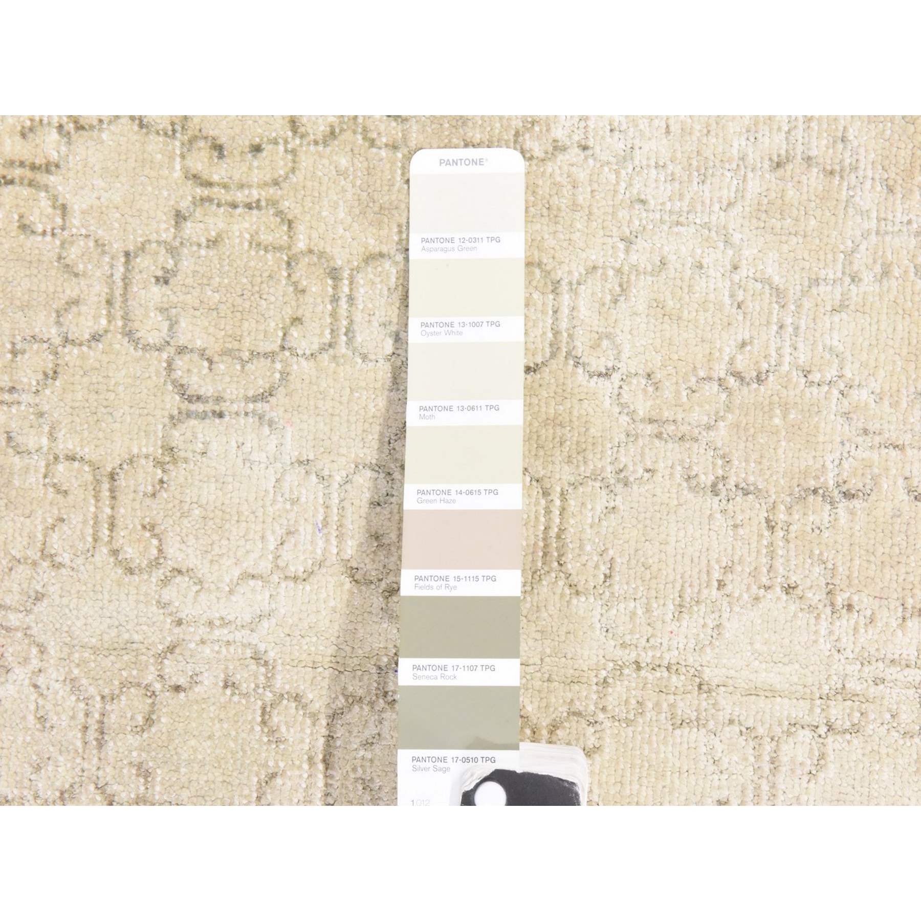 Silk-Hand-Knotted-Rug-393235