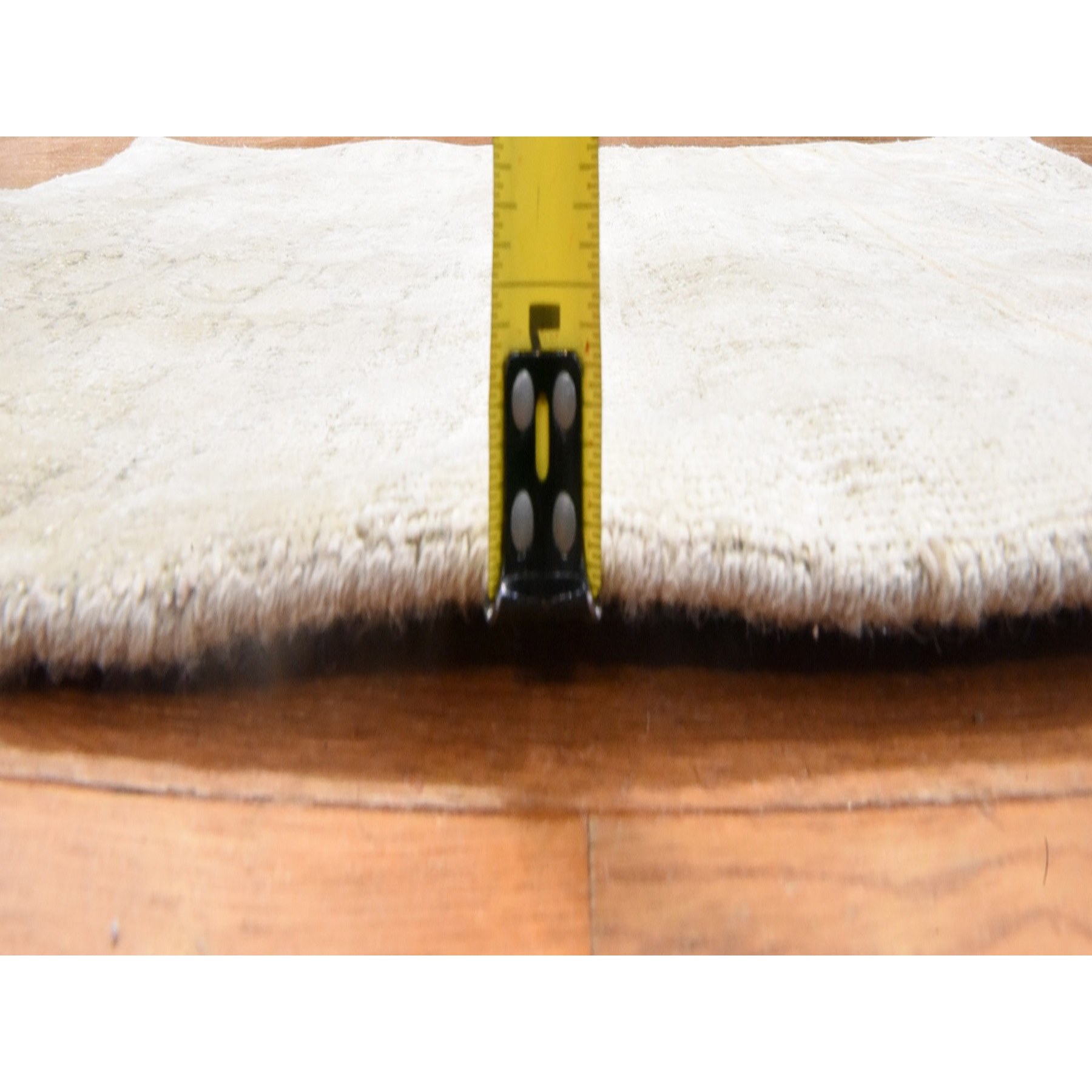 Silk-Hand-Knotted-Rug-393235