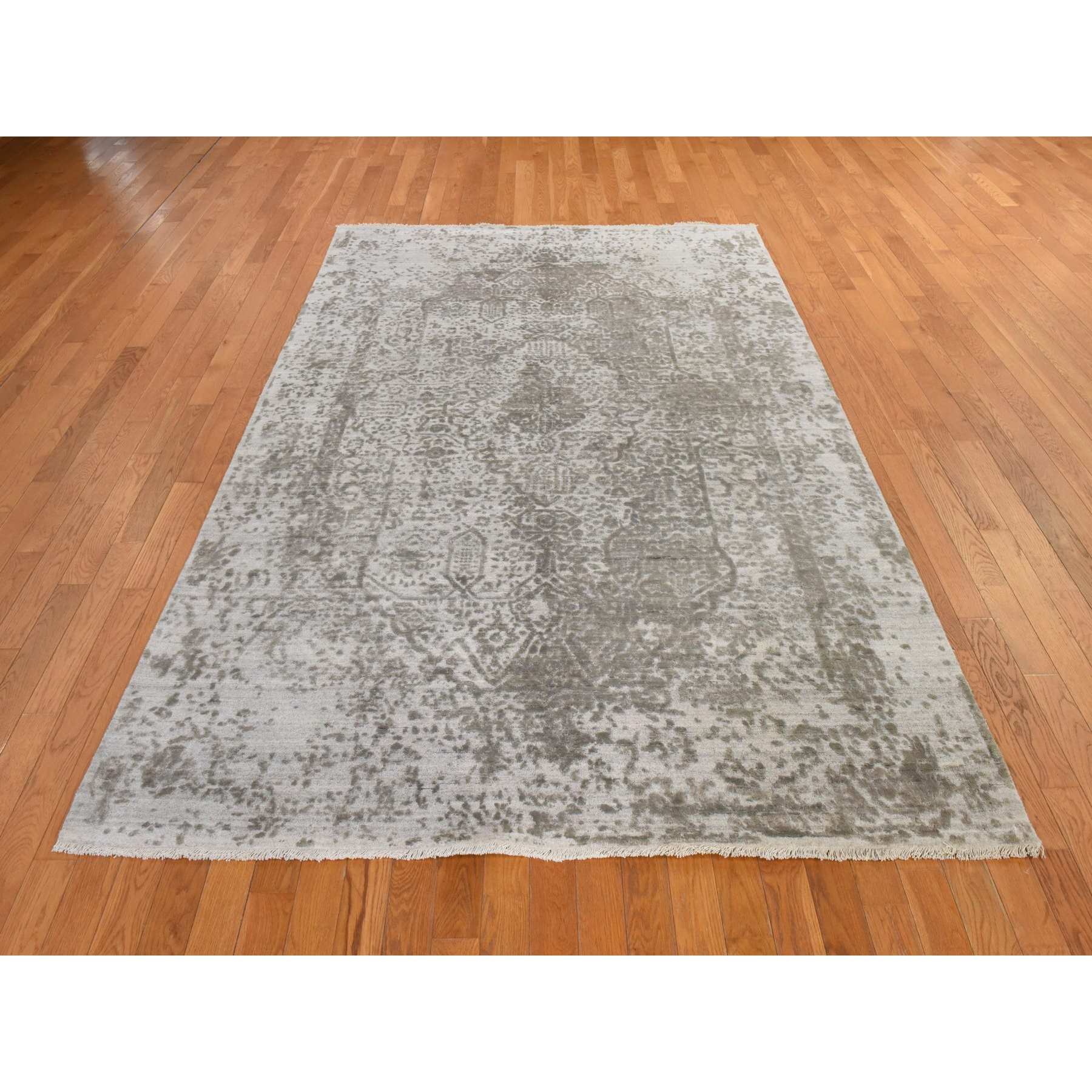 Transitional-Hand-Knotted-Rug-394505