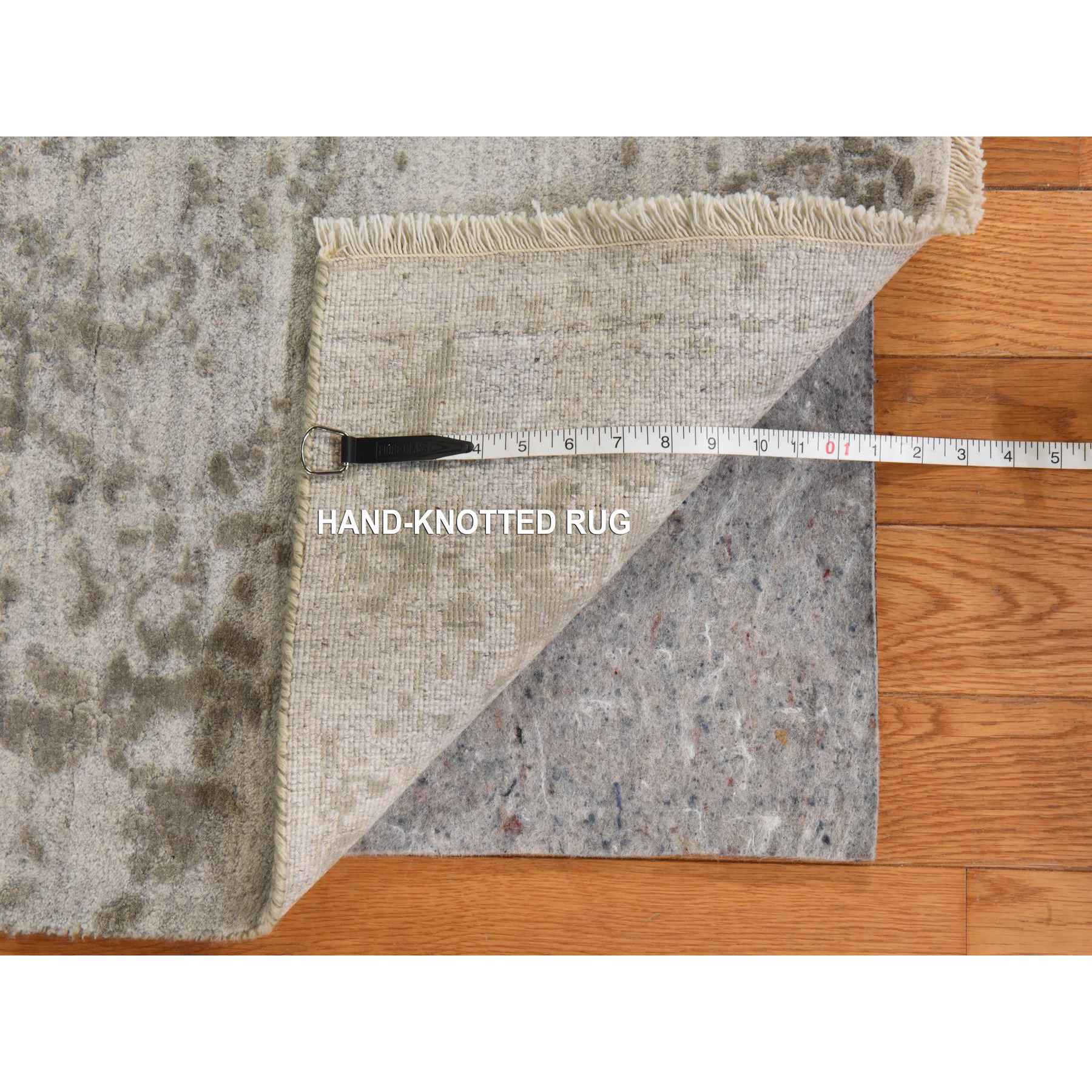 Transitional-Hand-Knotted-Rug-394505