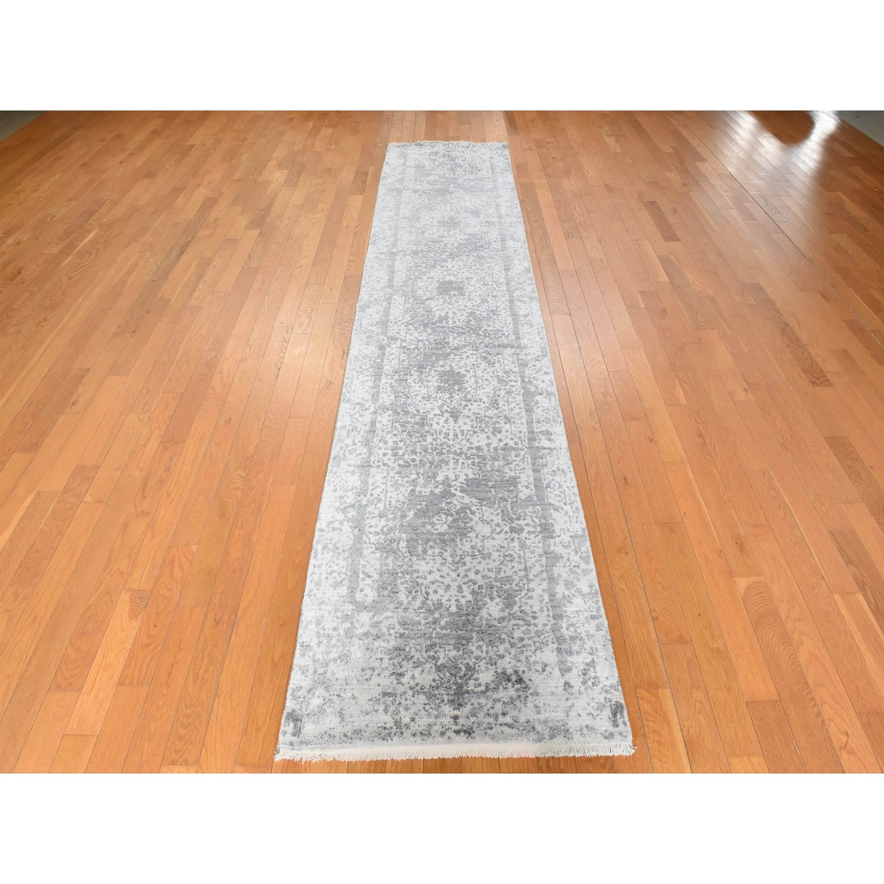Transitional-Hand-Knotted-Rug-394670