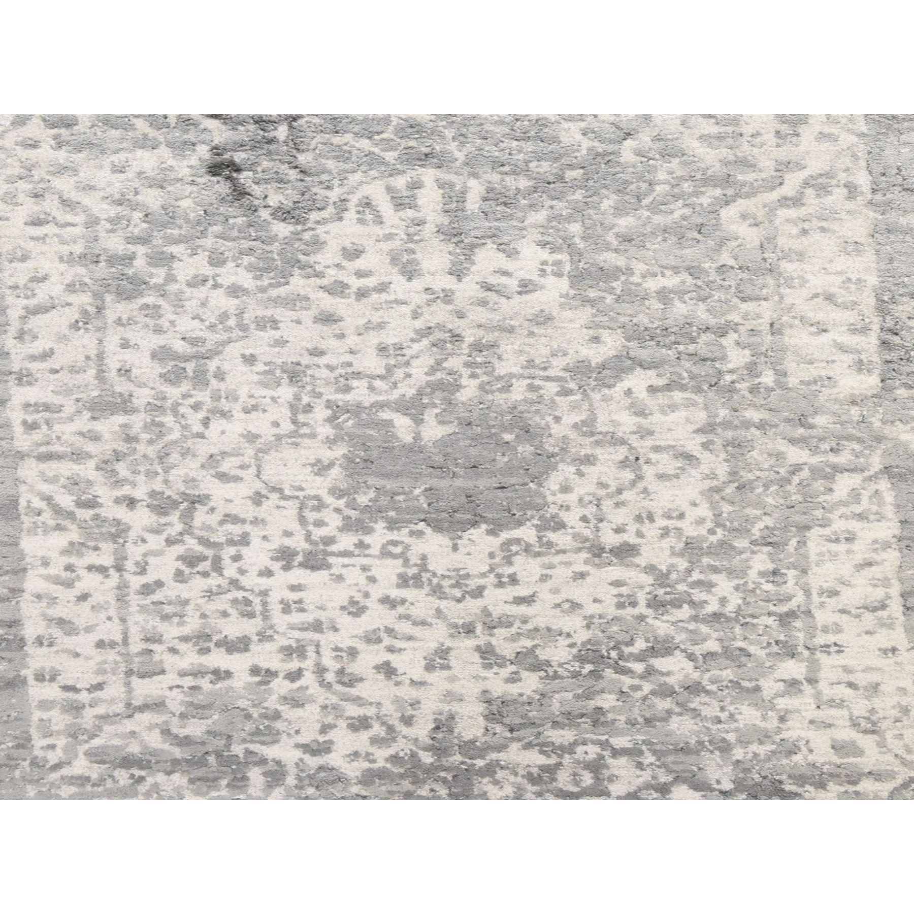 Transitional-Hand-Knotted-Rug-394670