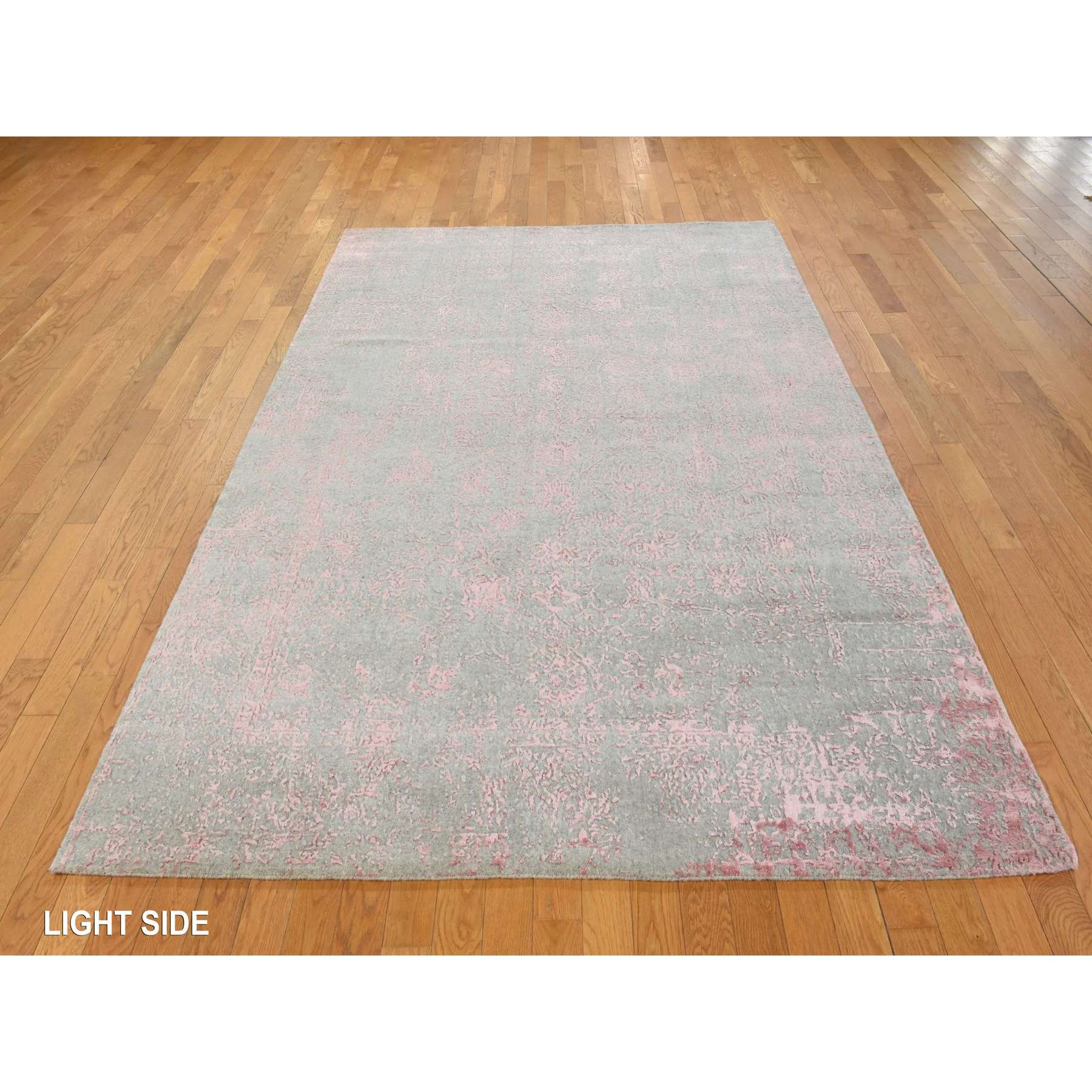 Transitional-Hand-Loomed-Rug-394500