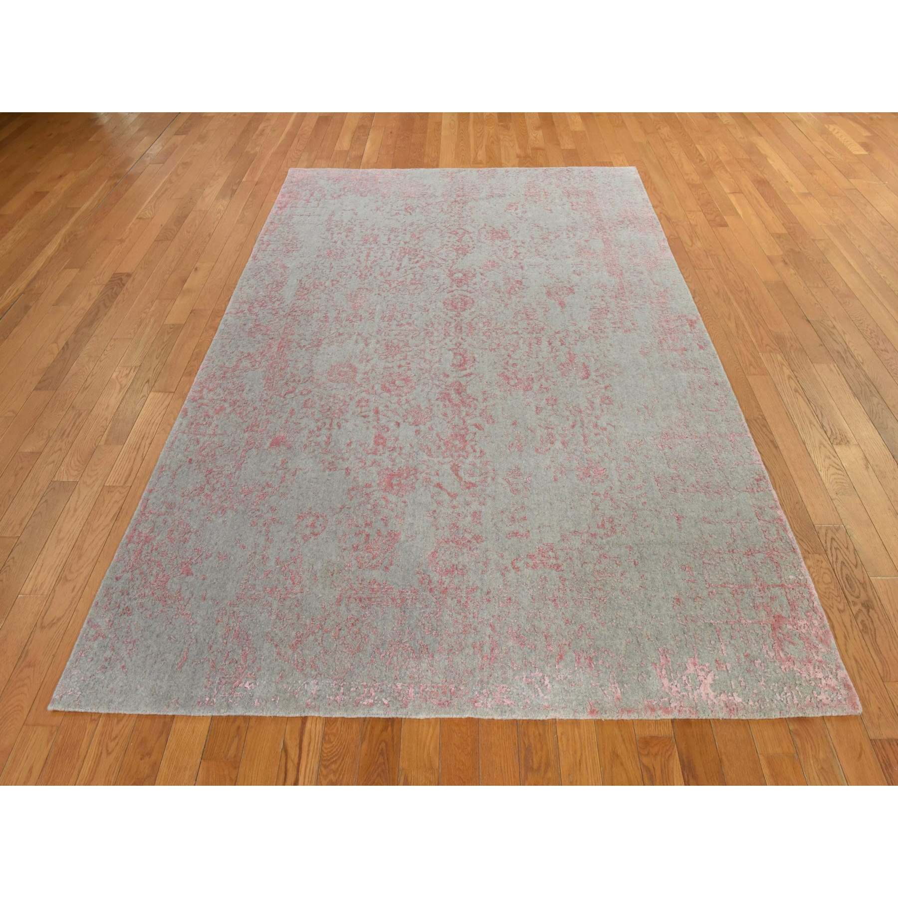 Transitional-Hand-Loomed-Rug-394510