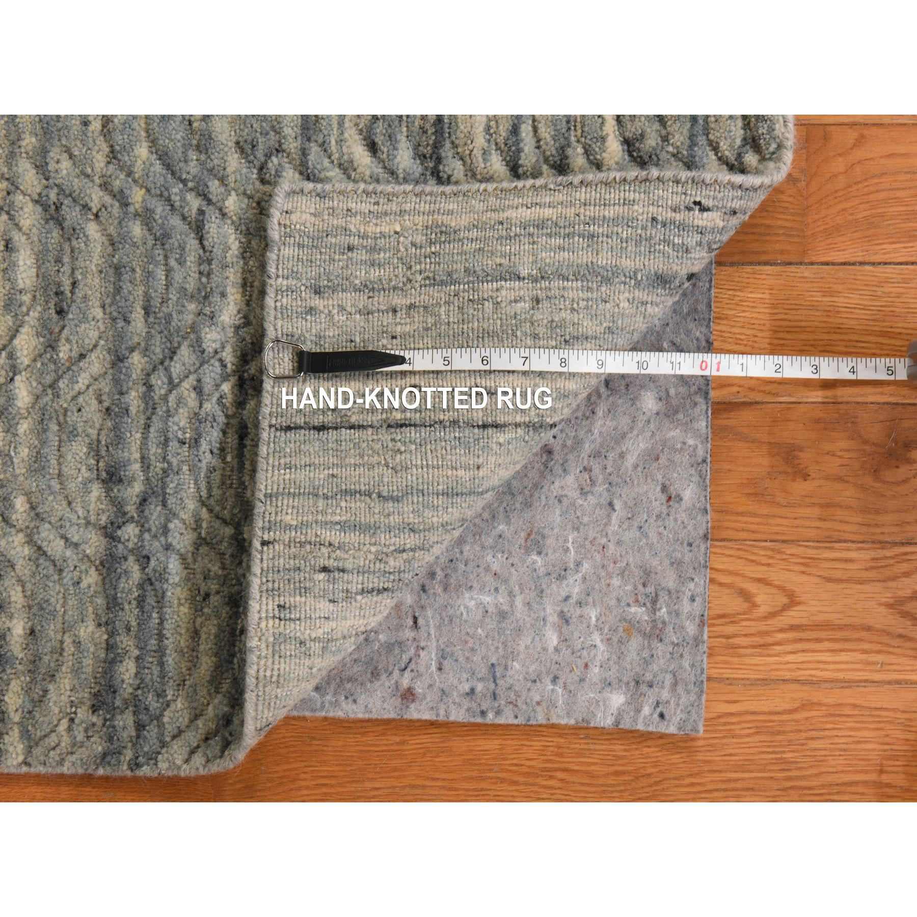 Transitional-Hand-Loomed-Rug-394900