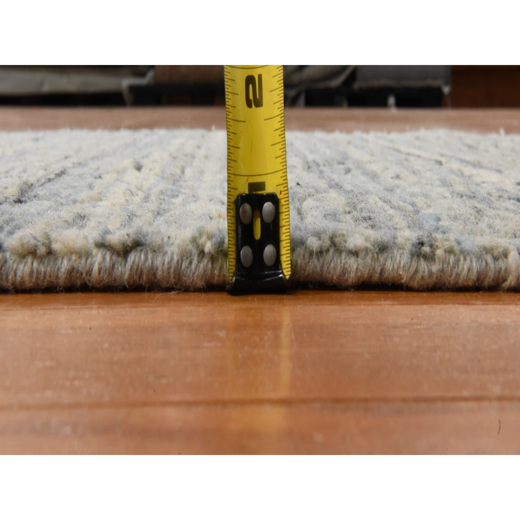 Transitional-Hand-Loomed-Rug-394900