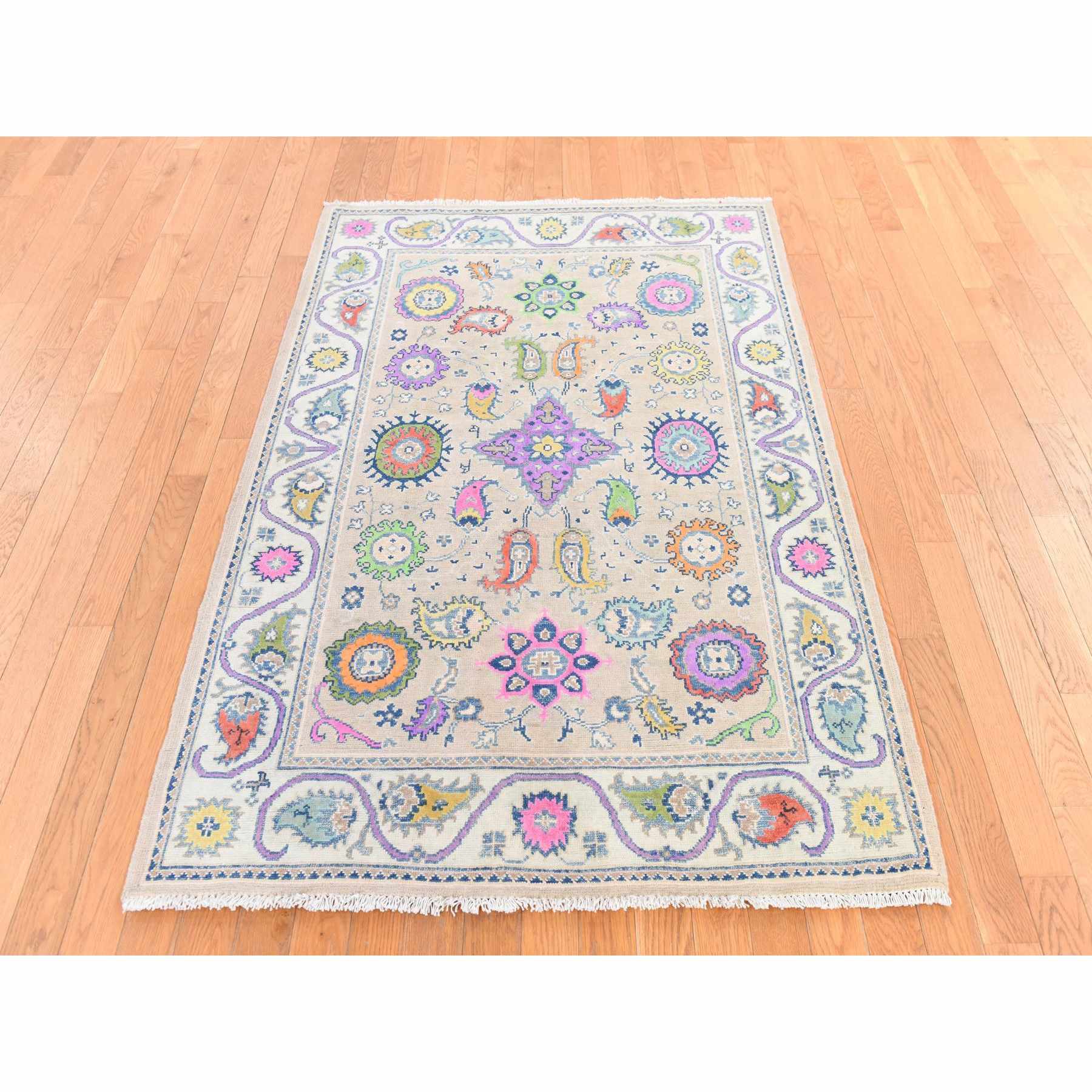 Tribal-Geometric-Hand-Knotted-Rug-393395